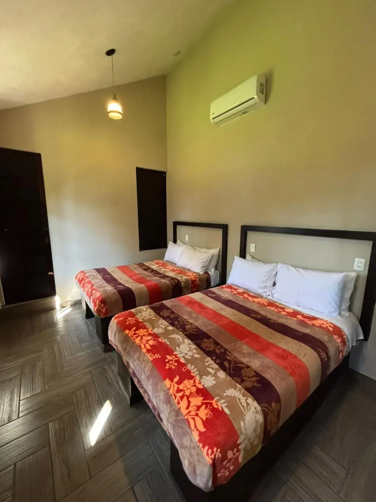 Standard Twin Room in Hotel Real Campestre Tepetoci Standard Twin Room in Hotel Real Campestre Tepetoci