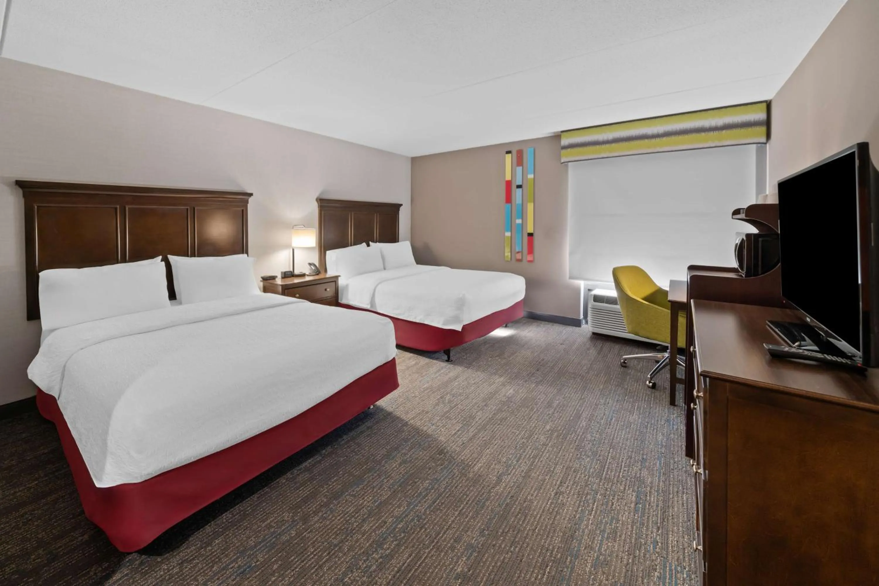 Bedroom, Bed in Hampton Inn Franklin