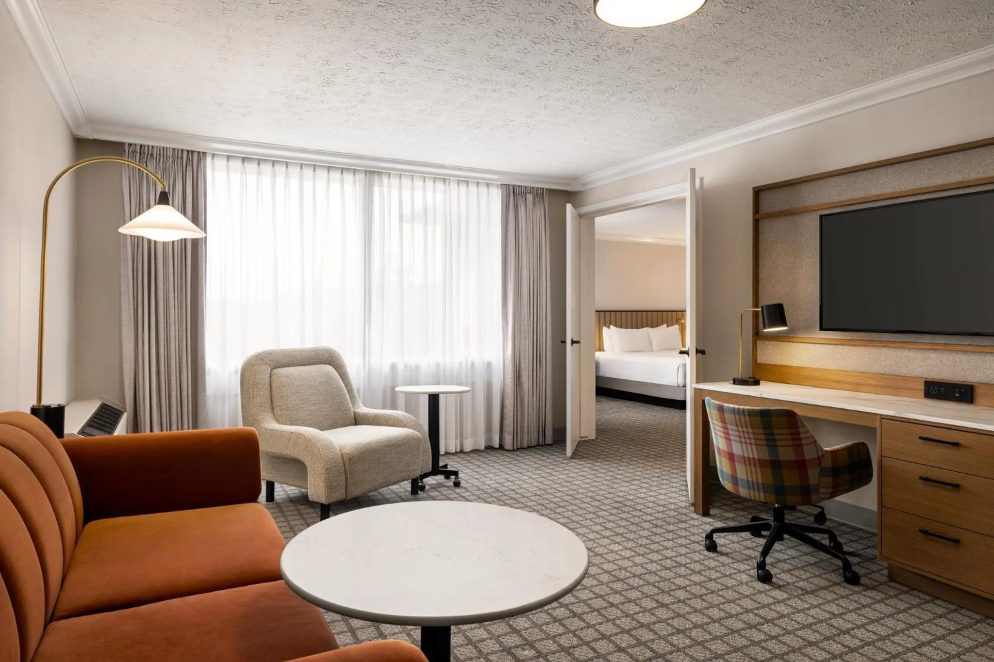 Photo of the whole room, Bed in Crowne Plaza Louisville Airport Expo Ctr by IHG