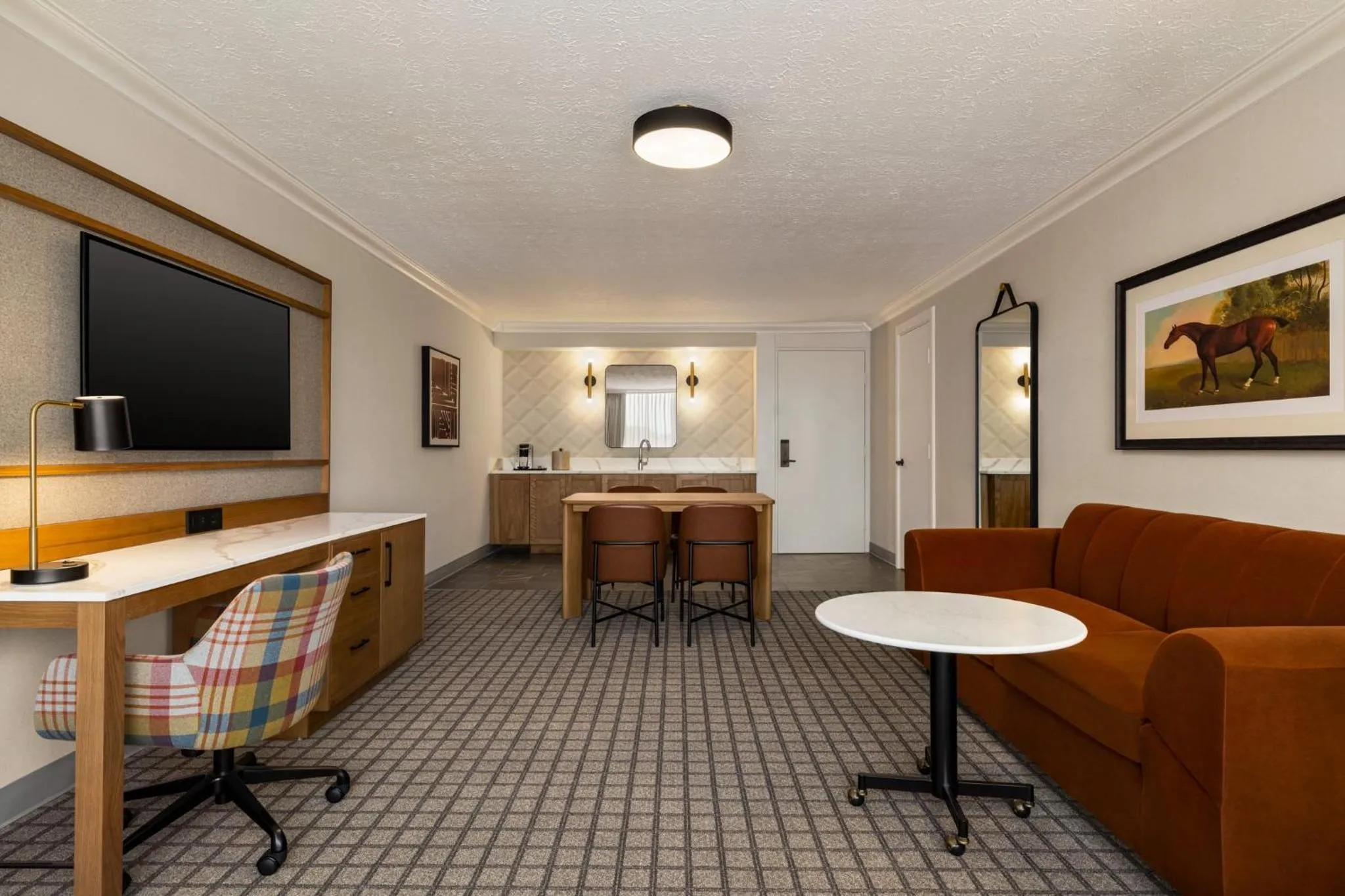 Photo of the whole room in Crowne Plaza Louisville Airport Expo Ctr by IHG