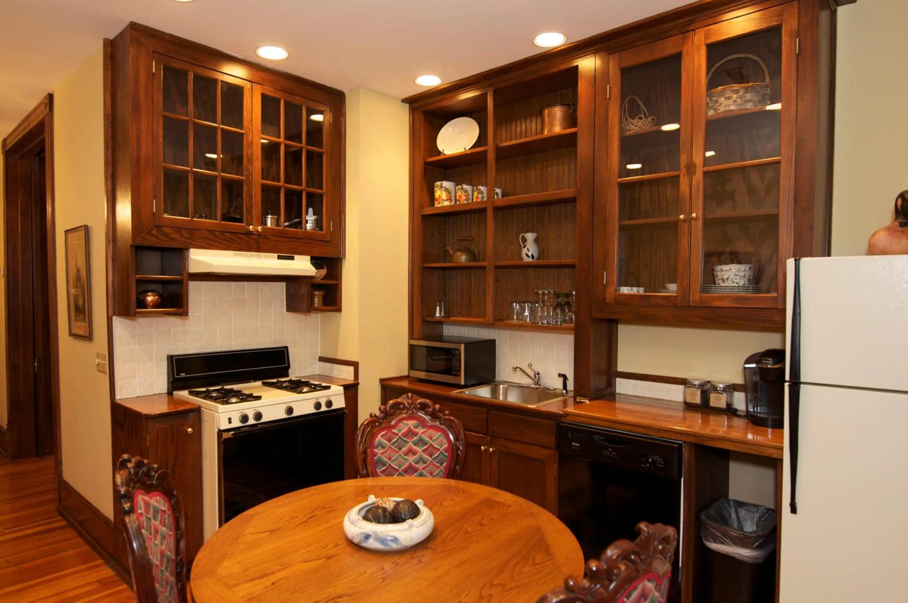 Coffee/tea facilities in Bluff View Inn