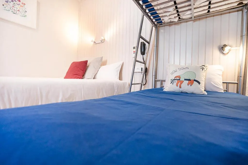 Bedroom, Bed in Logis Hôtel- Hôtel Restaurant Le Rialto