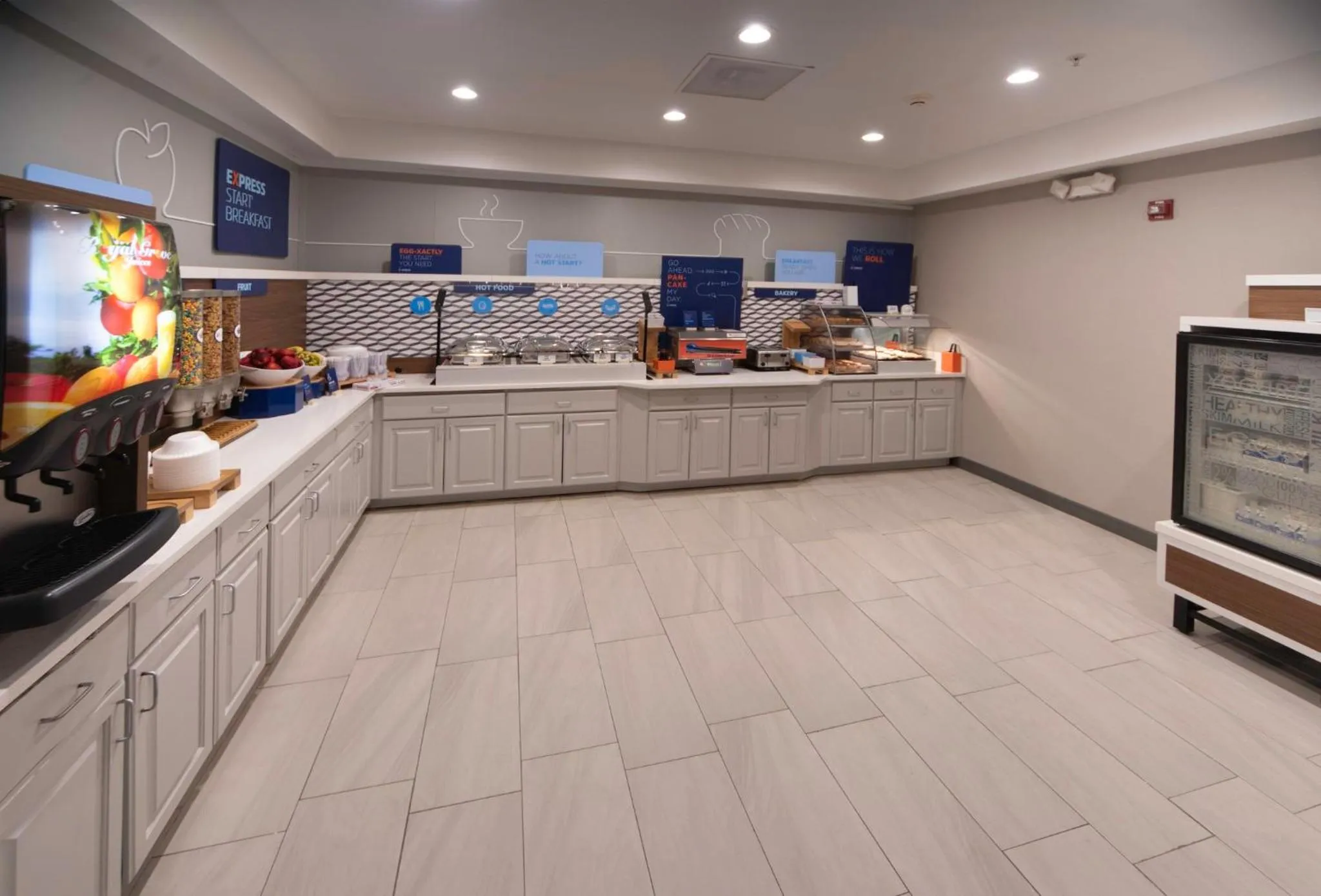 Breakfast in Holiday Inn Express Suites Little Rock West by IHG