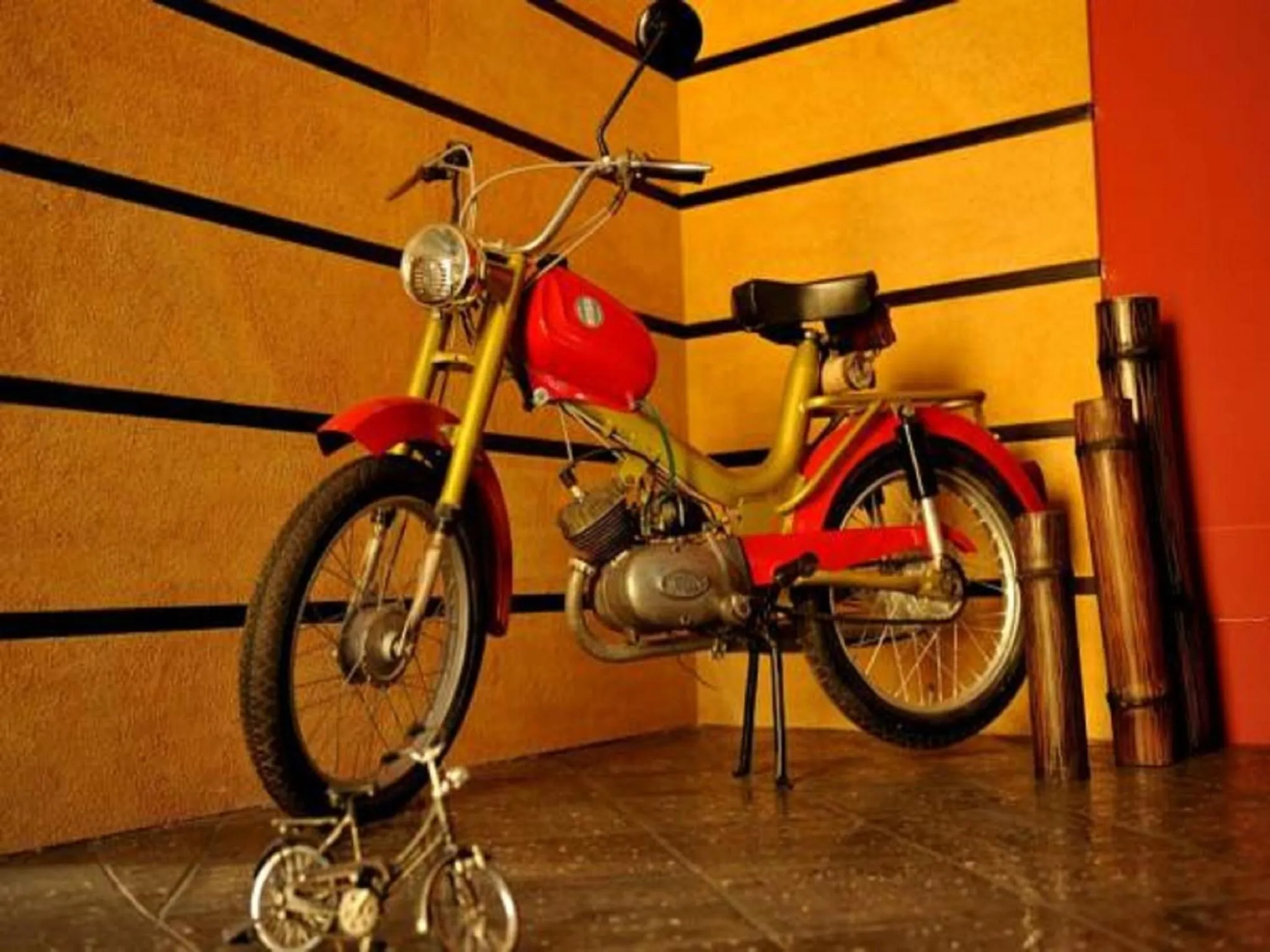 Decorative detail in B&B Omer