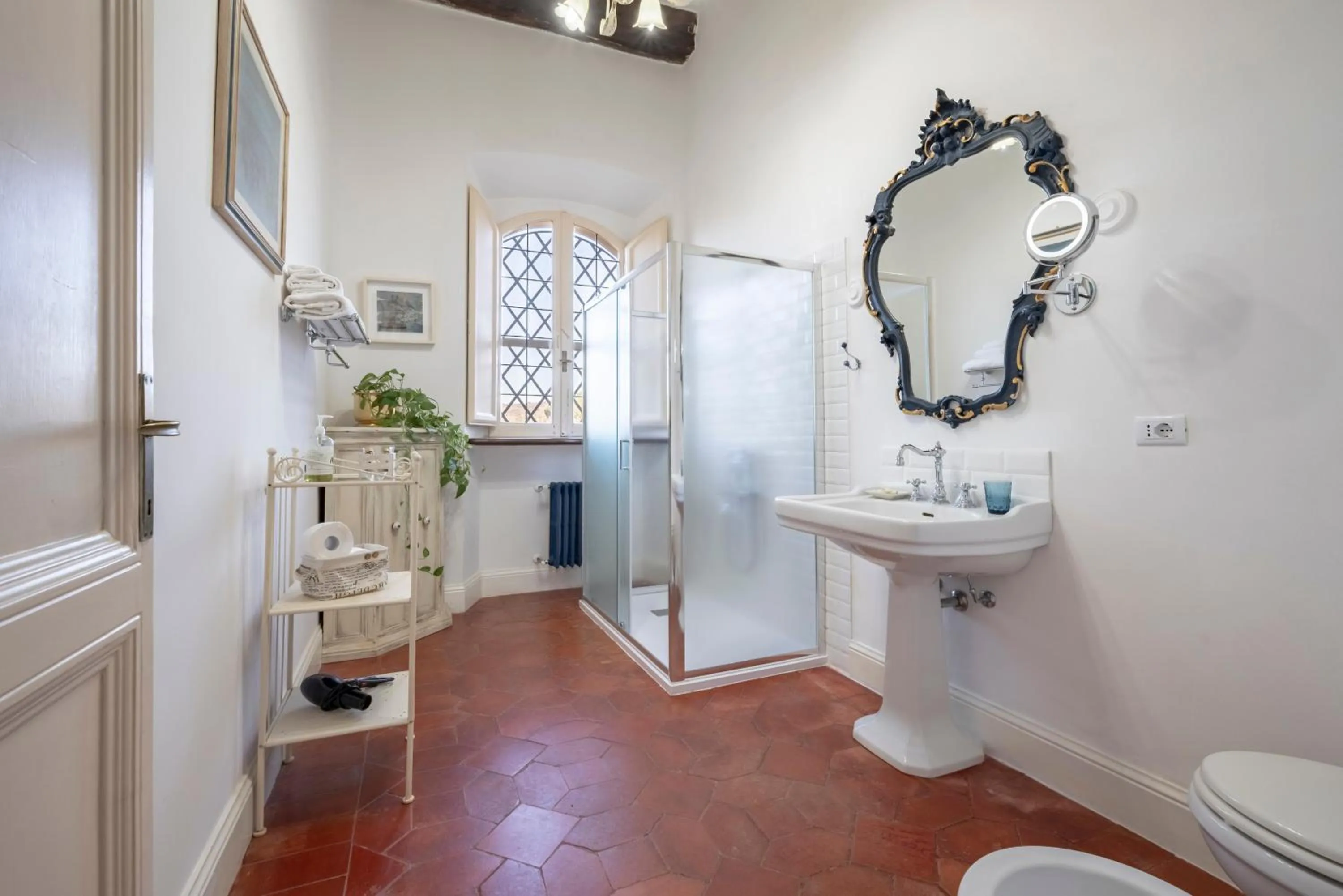 Shower in Fattoria Pian Di Rocca