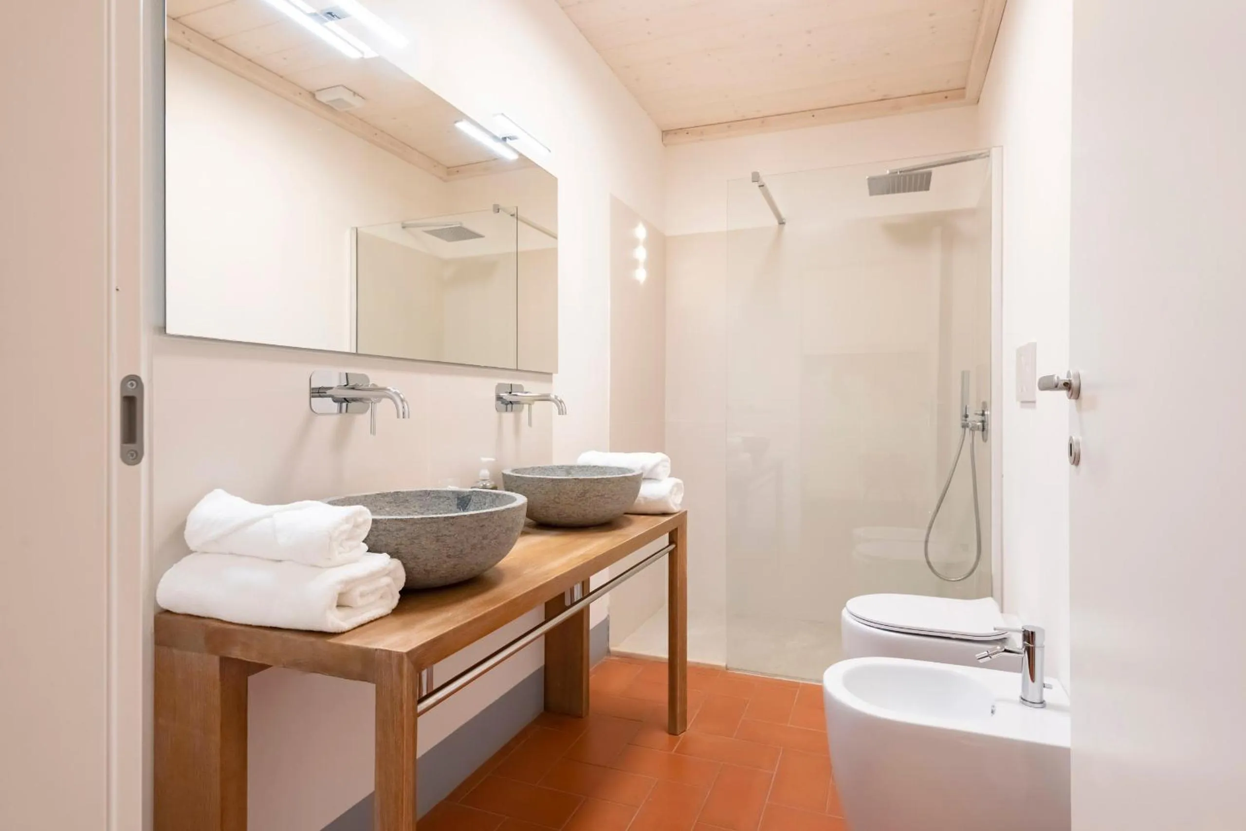 Shower in Fattoria Pian Di Rocca