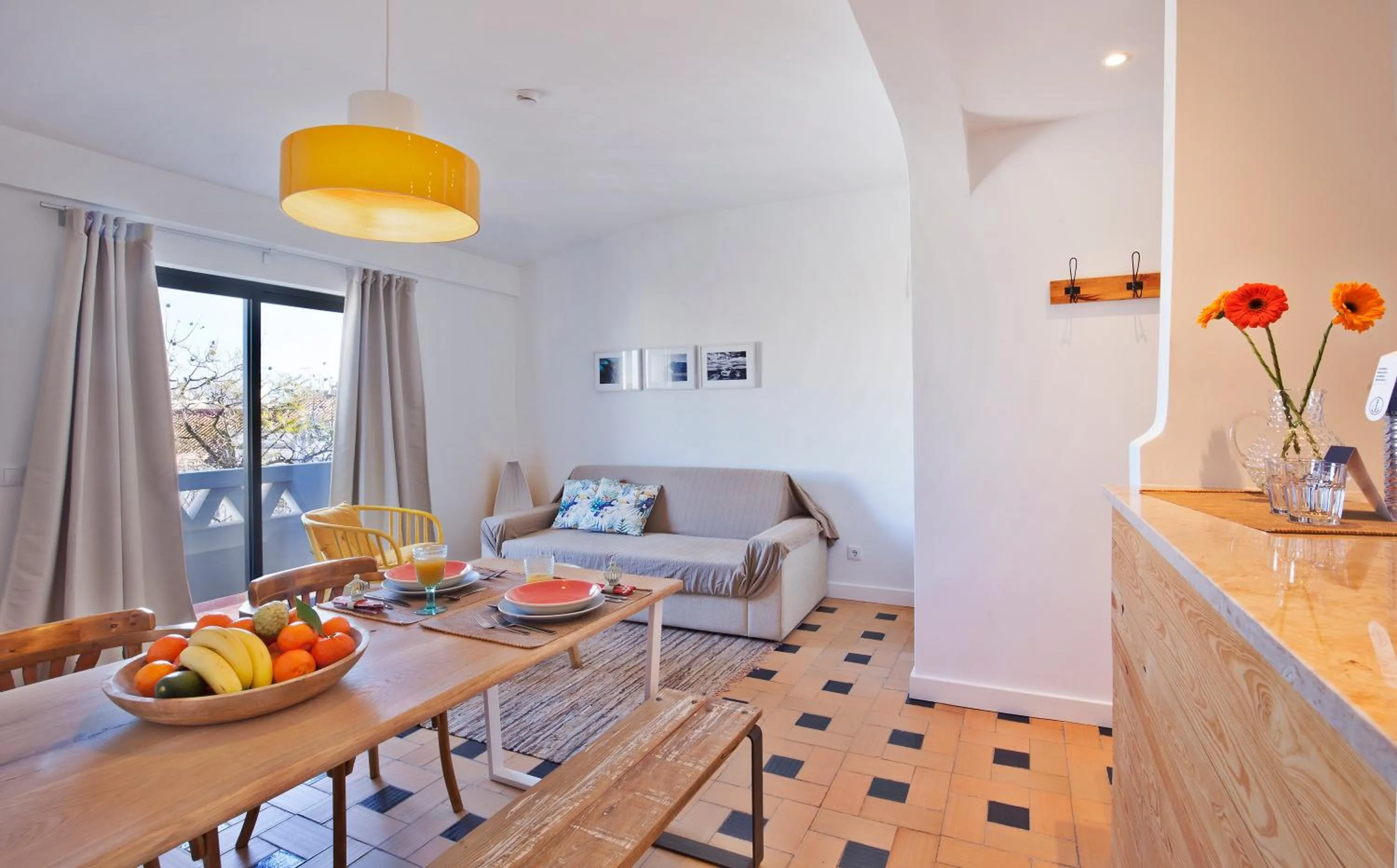 Seating area in The Salty Lodge