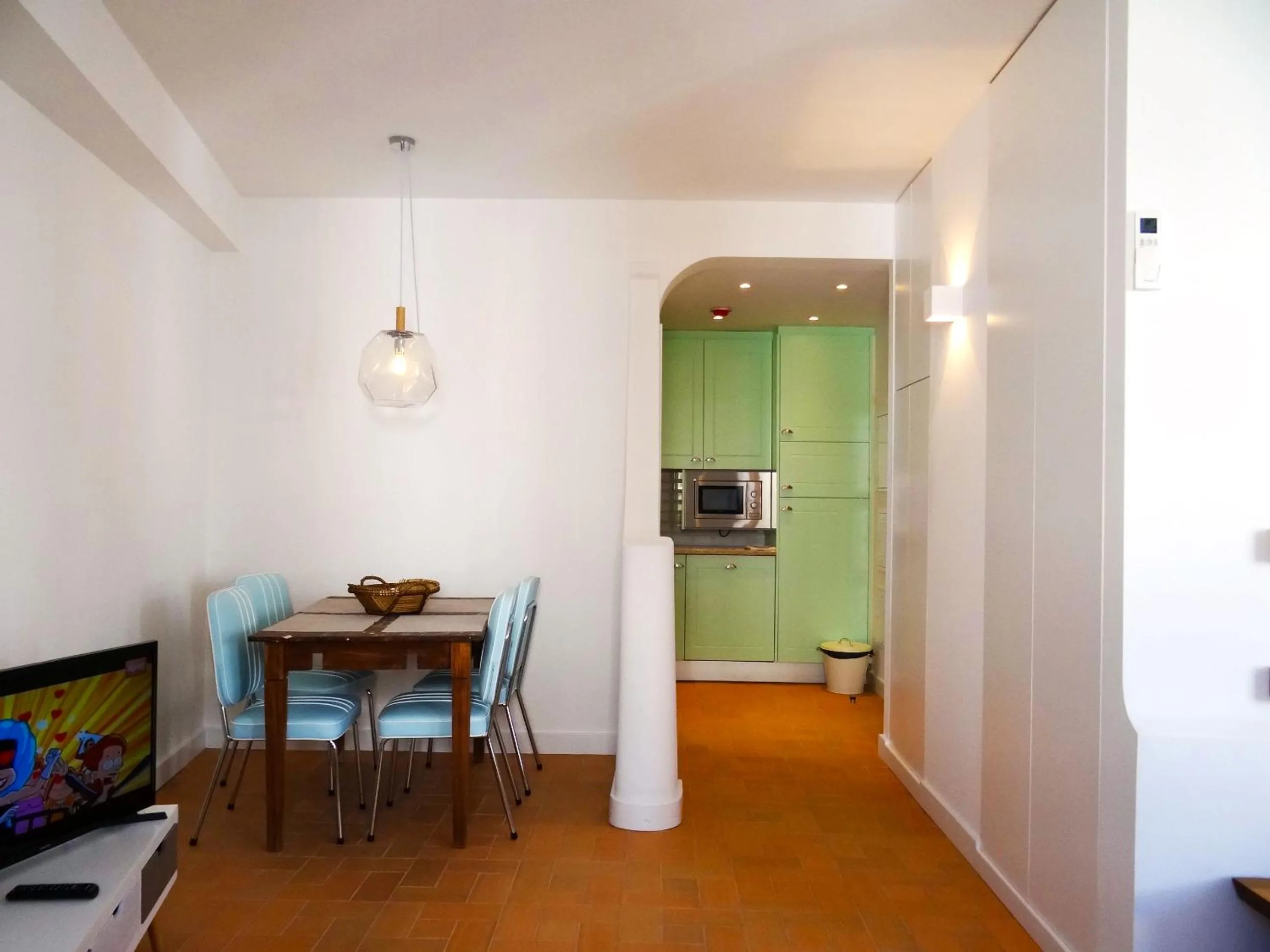 Kitchen or kitchenette in The Salty Lodge