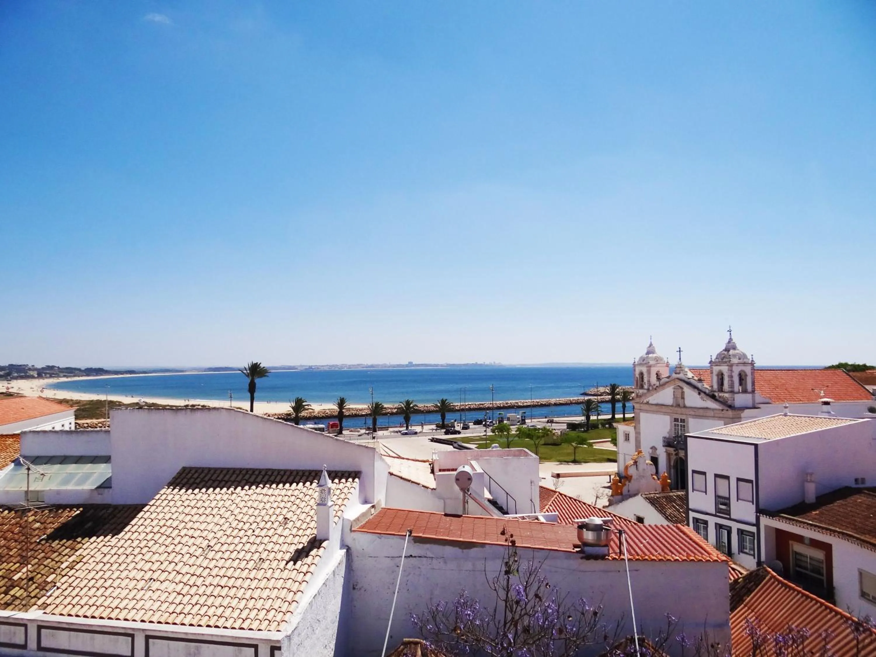 Neighbourhood in The Salty Lodge