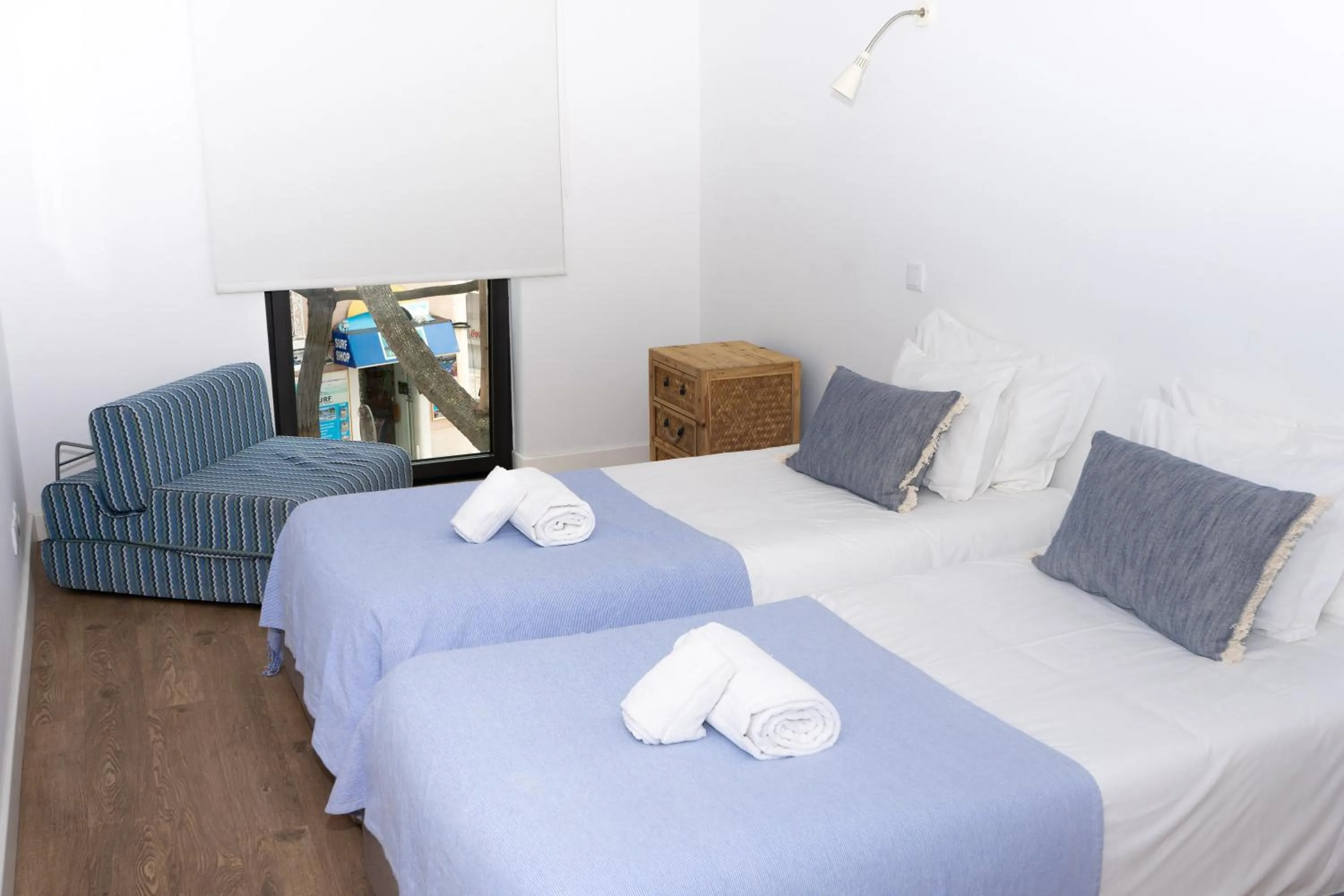 Bedroom, Bed in The Salty Lodge