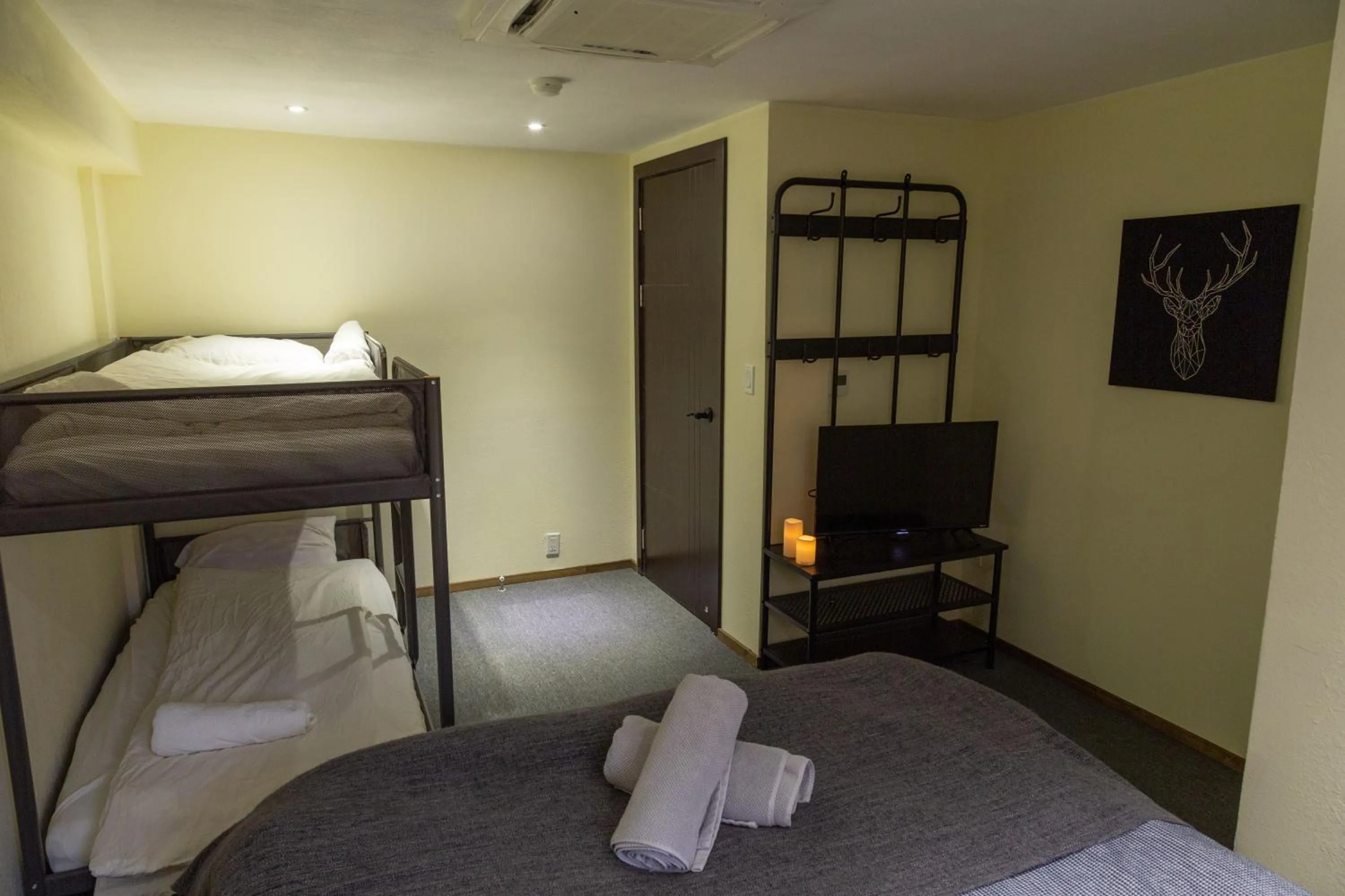 Guests, Bed in Powder Temple