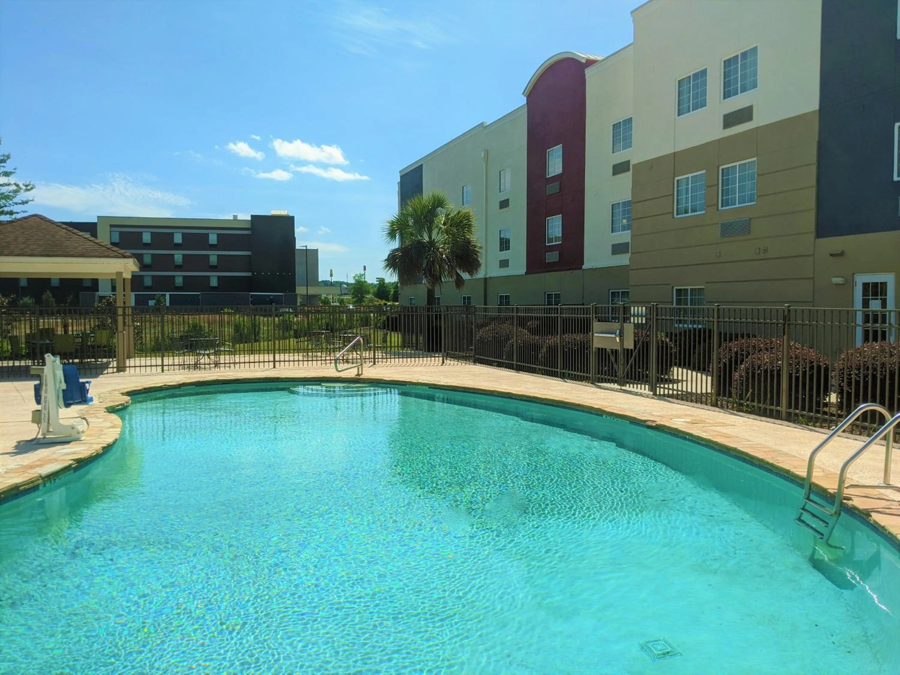 Swimming pool in Candlewood Suites Macon by IHG