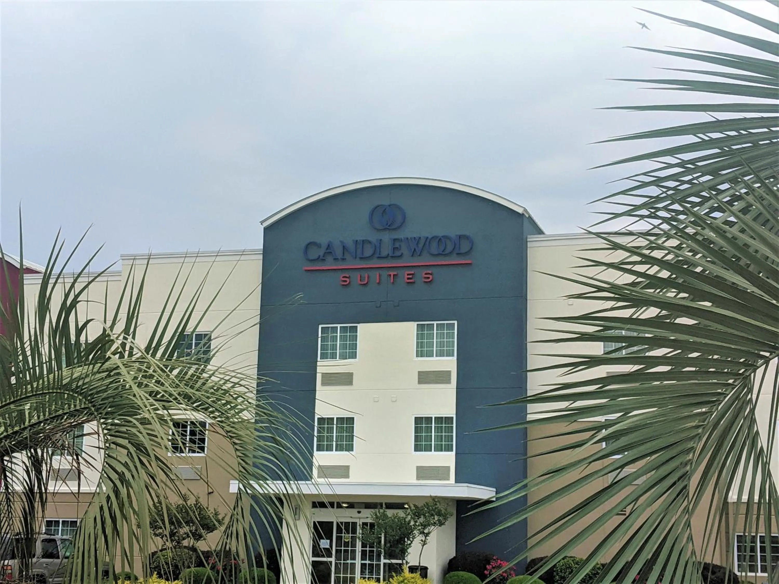 Property building in Candlewood Suites Macon by IHG