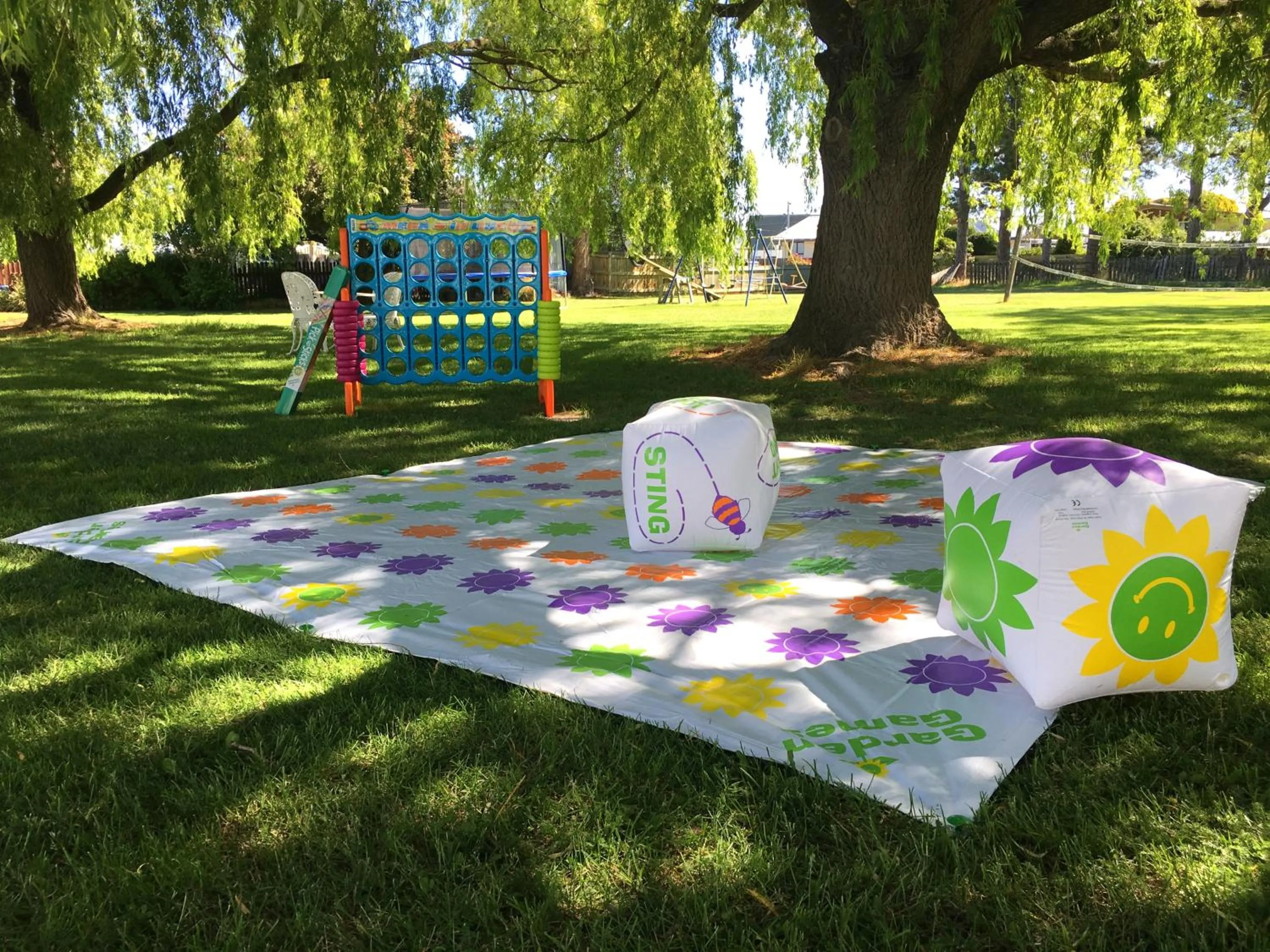 Children play ground in Ranfurly Motels