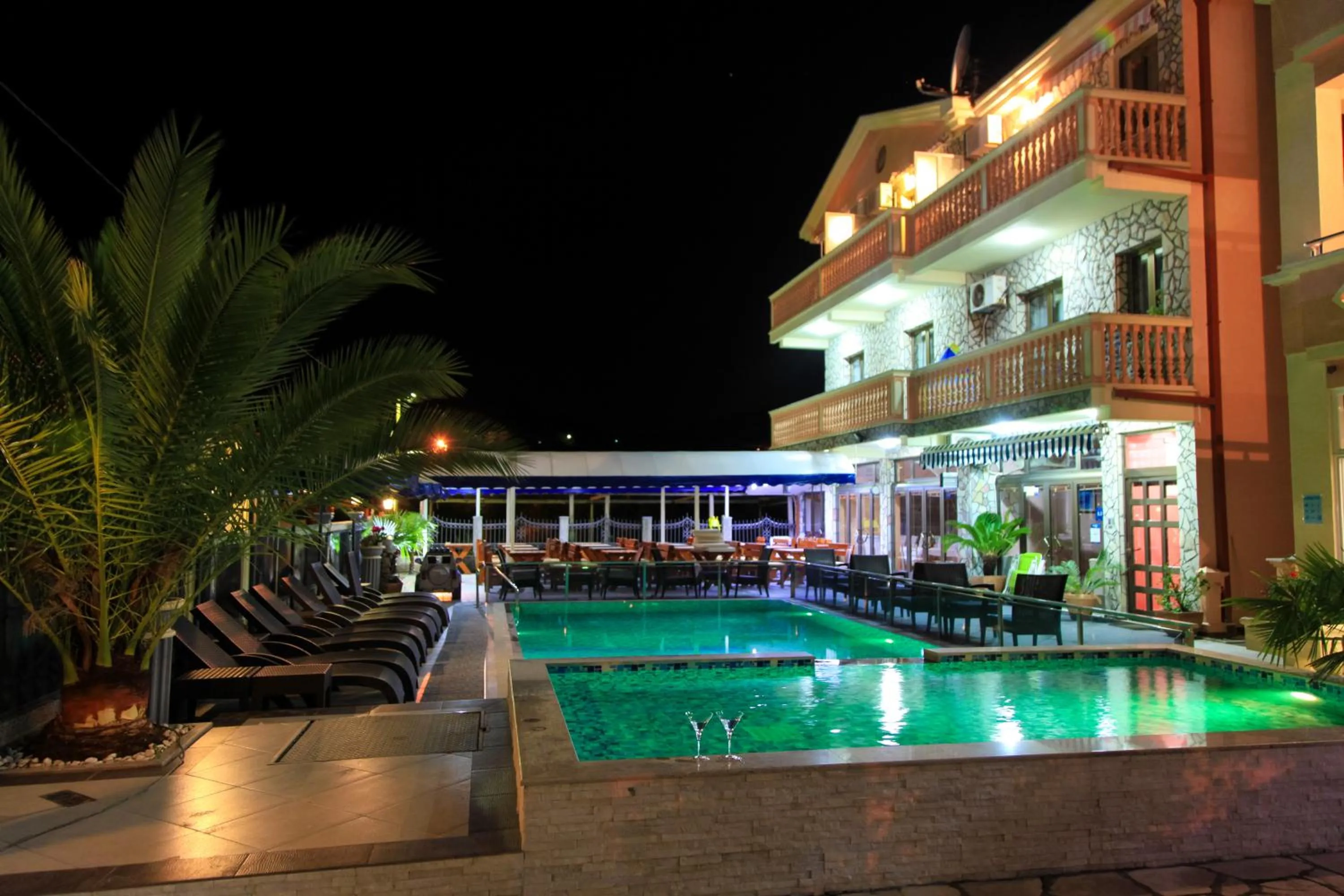 Swimming pool in Spa Hotel Montefila