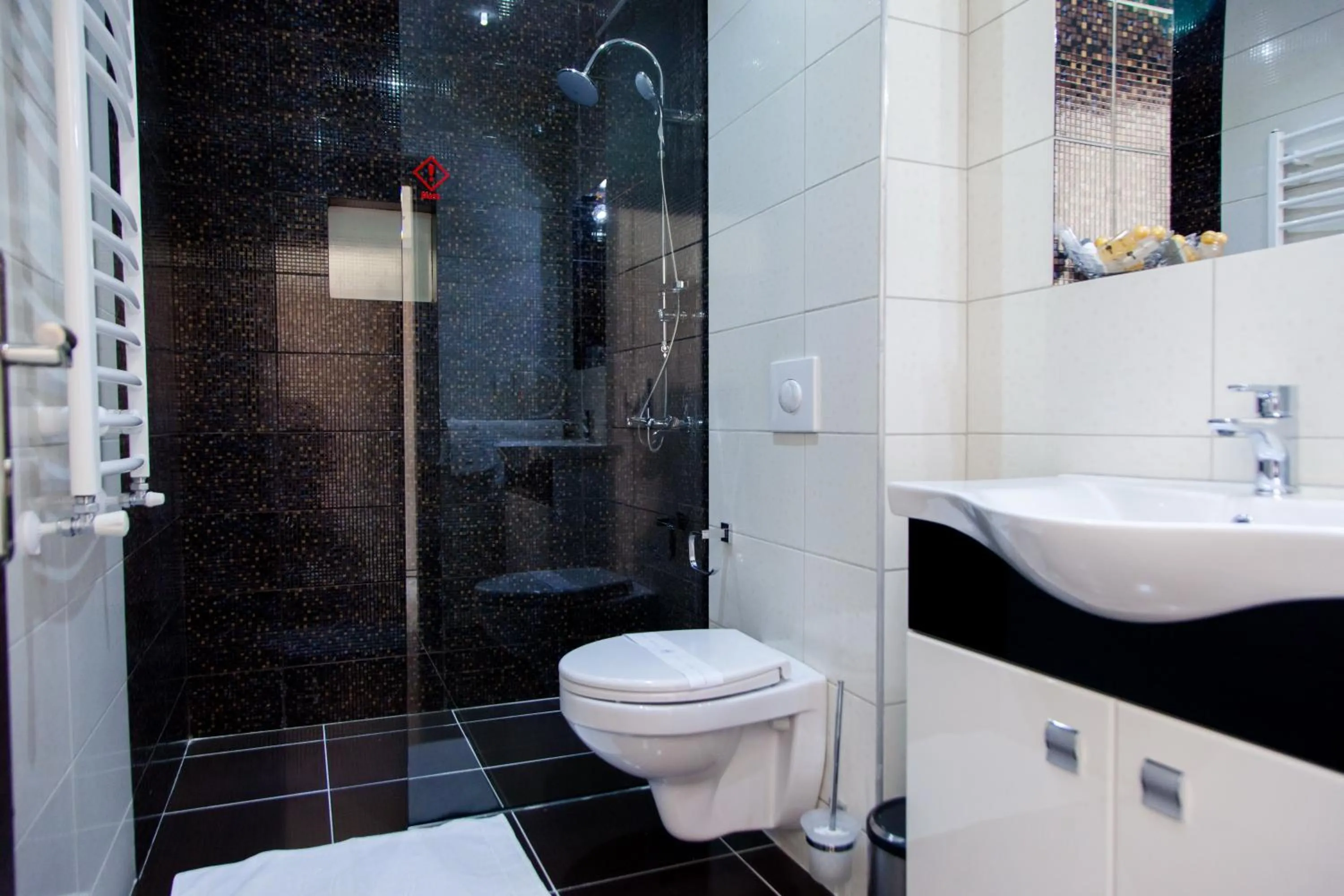 Shower in Spa Hotel Montefila