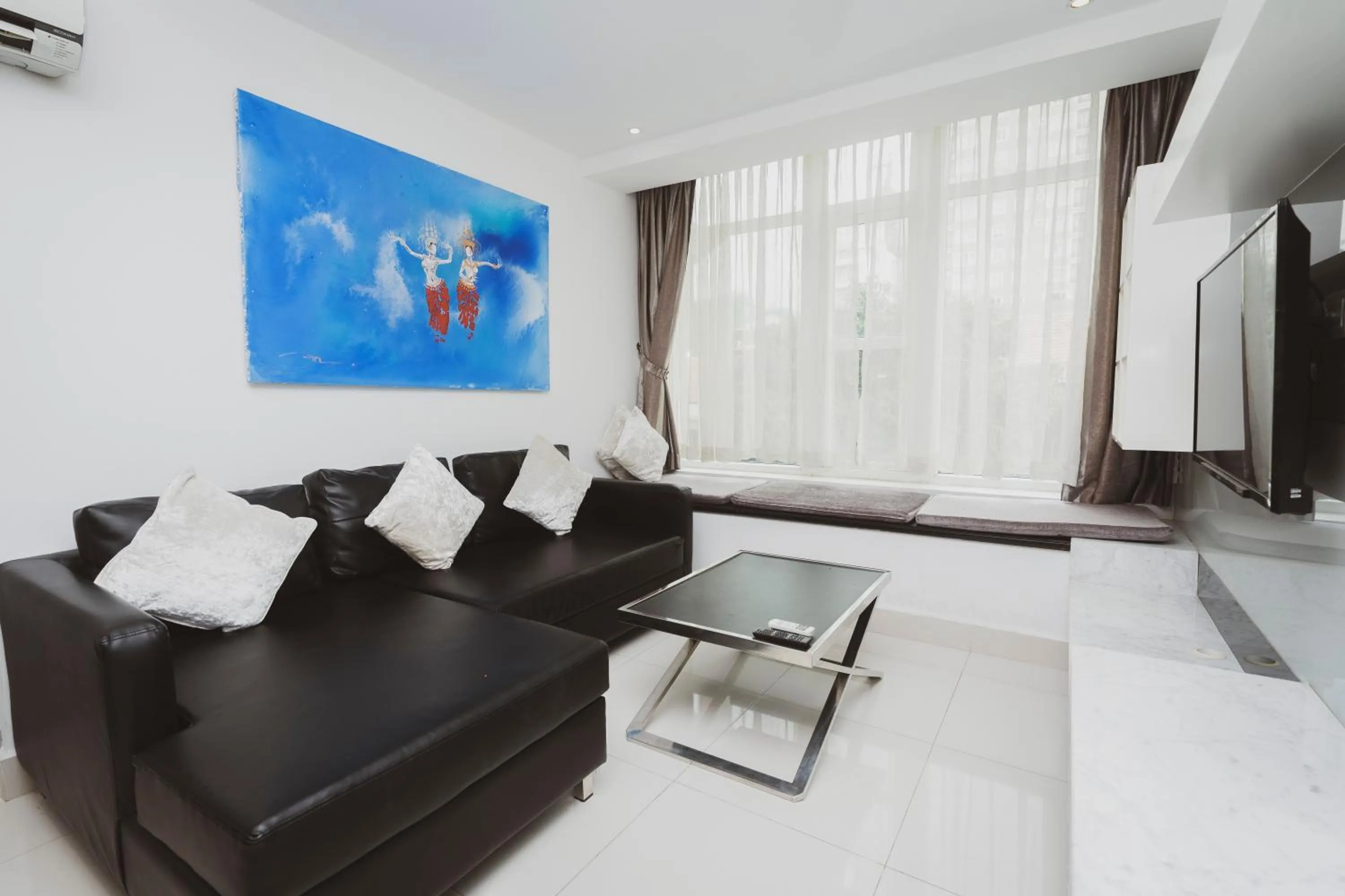 Living room in Naki Suites @ Silvertown