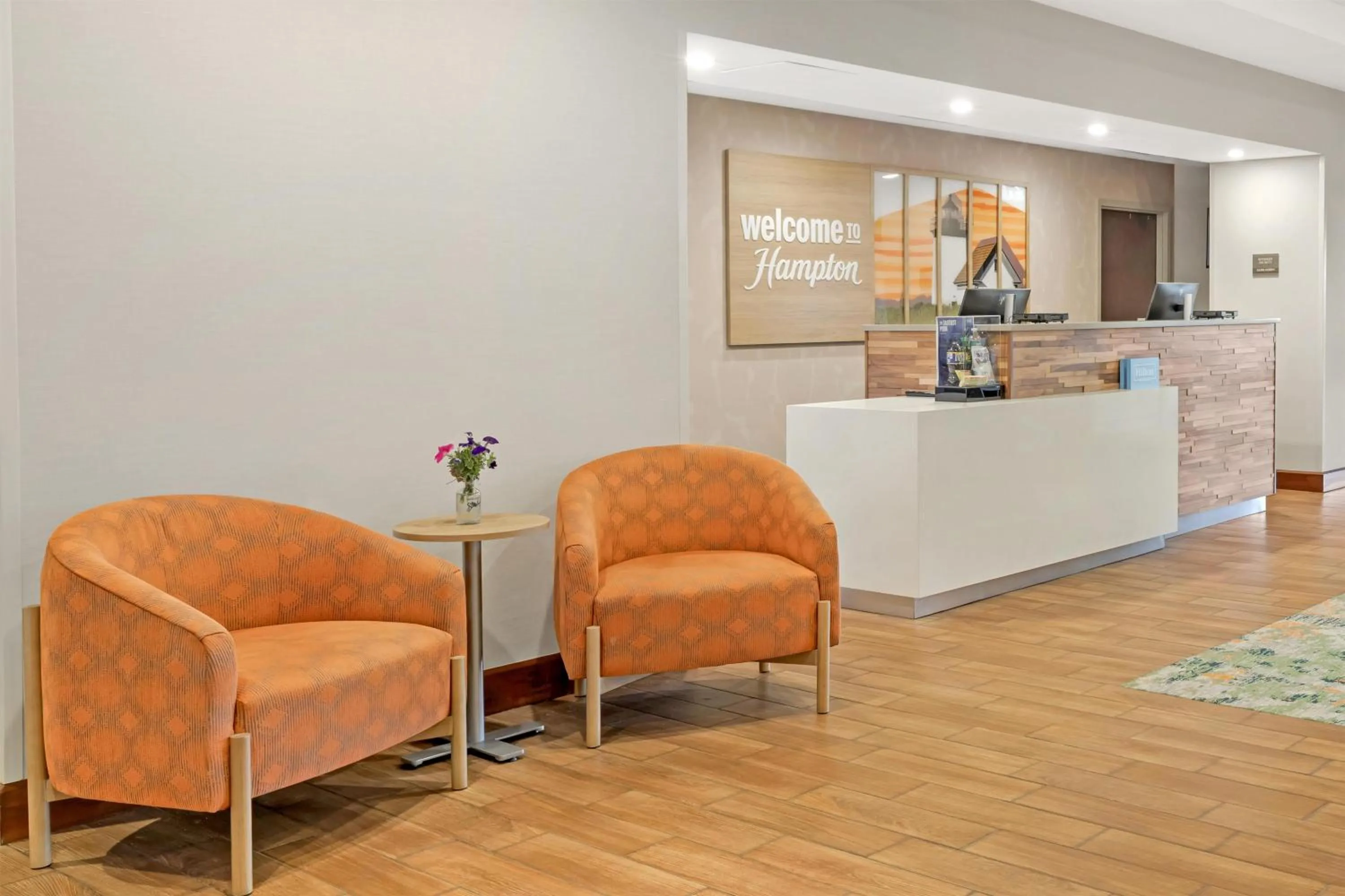Lobby or reception in Hampton Inn & Suites by Hilton Plymouth