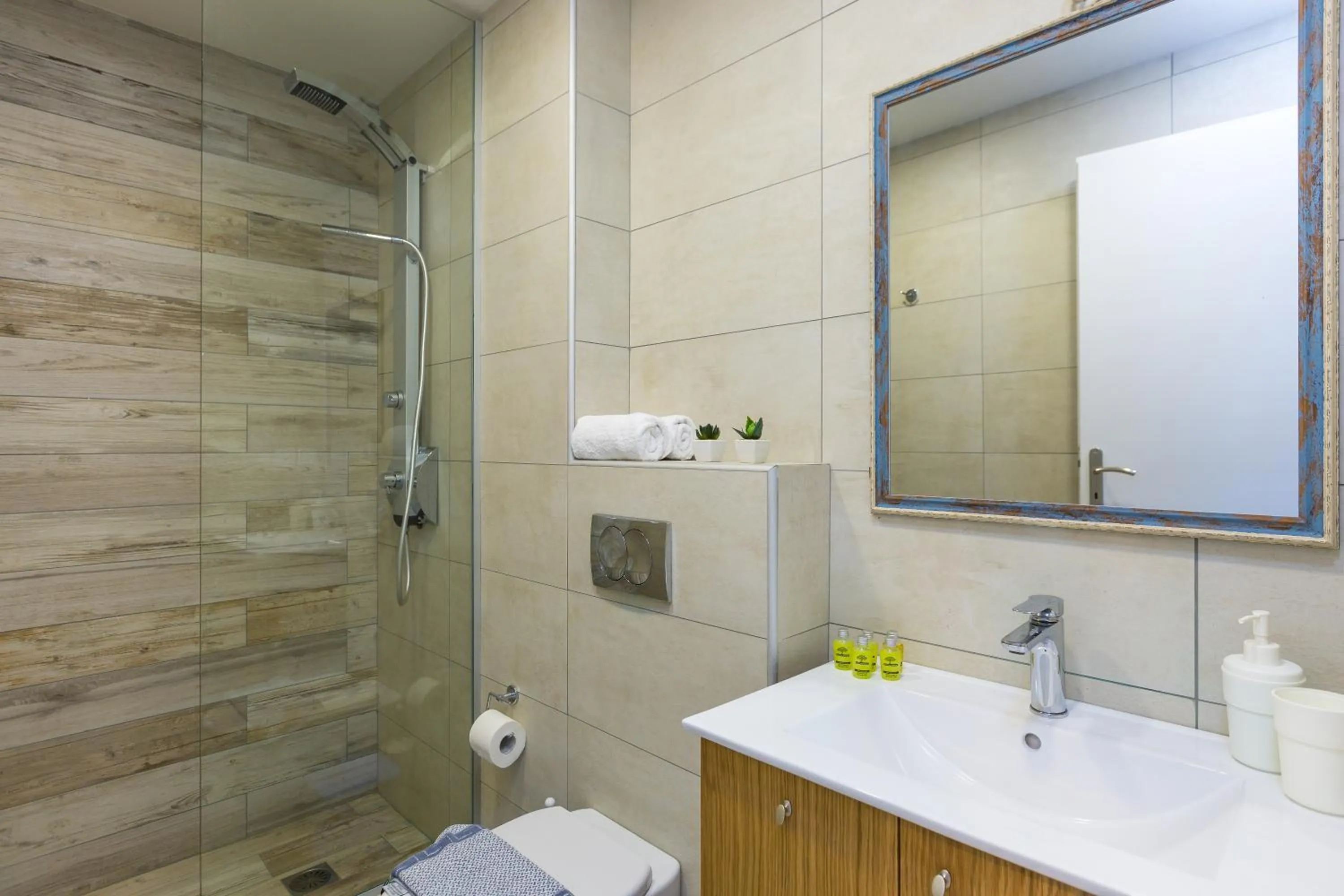 Bathroom in Meltemi Coast Suites