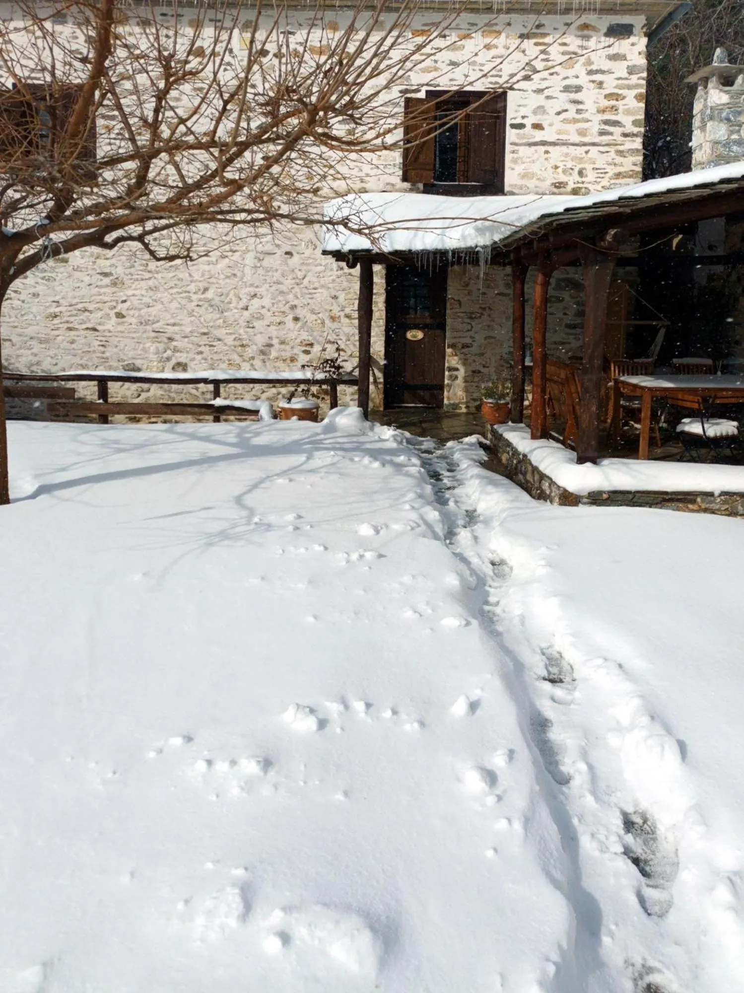 Facade/entrance in Archontiko Michael Pelion