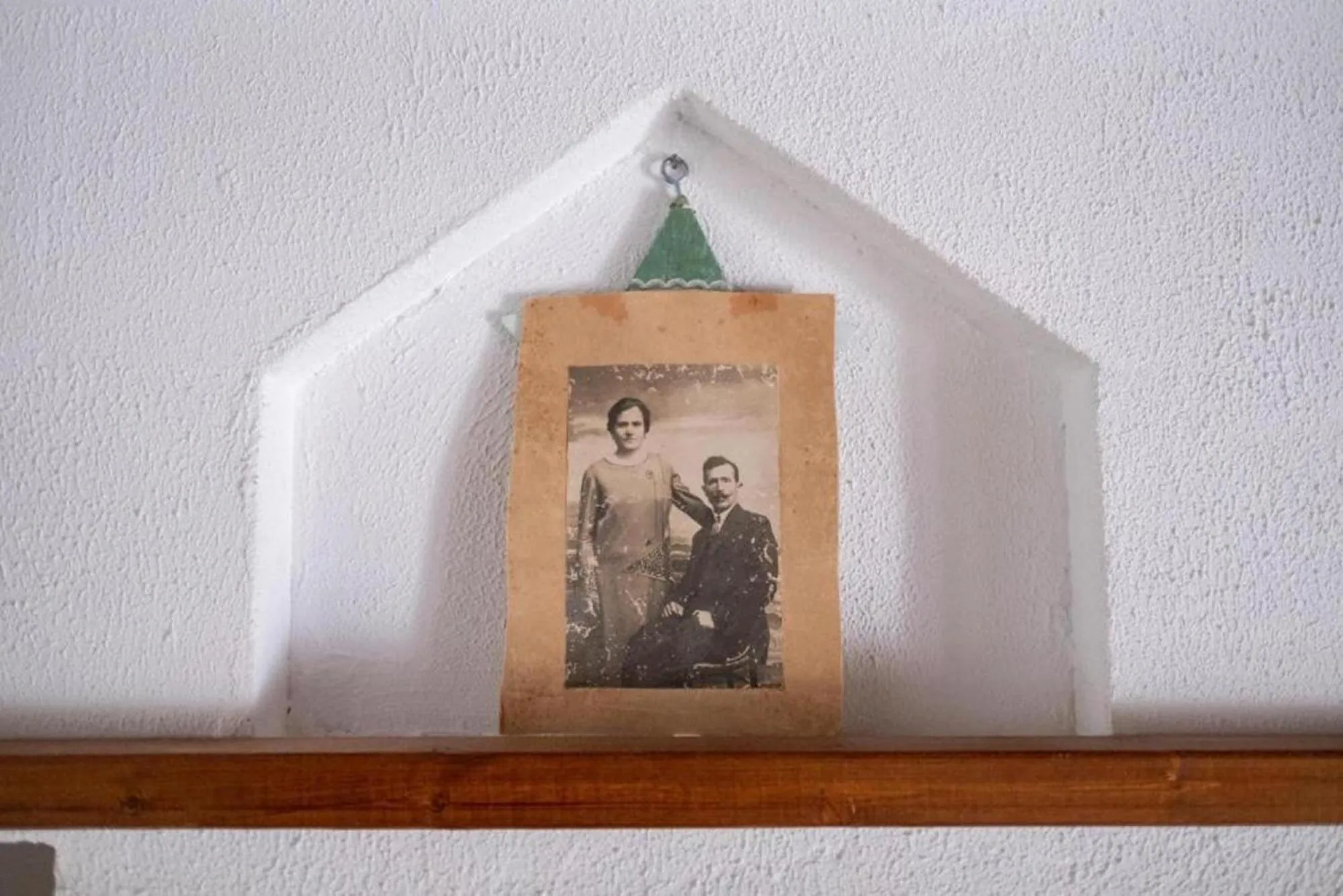 Decorative detail in Archontiko Michael Pelion