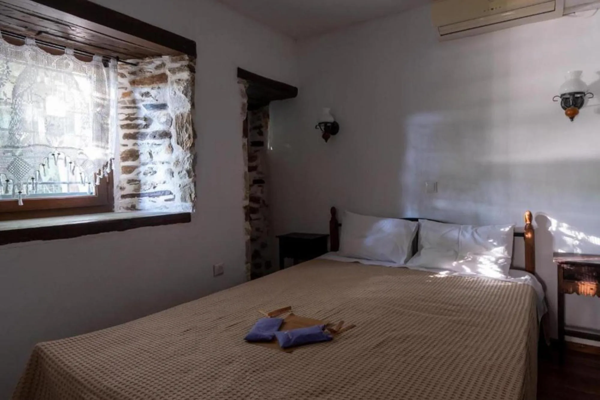 Bedroom, Bed in Archontiko Michael Pelion