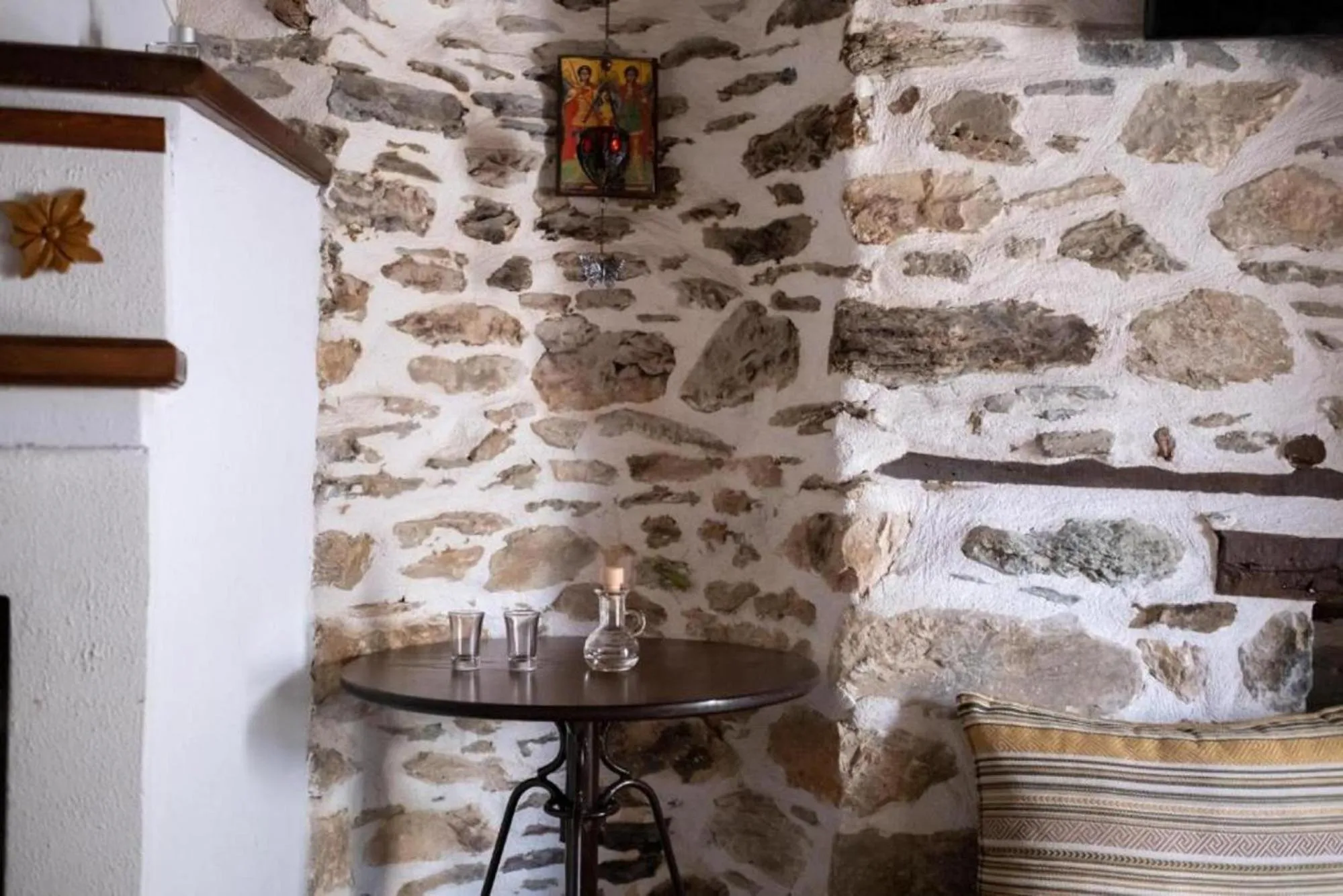 Decorative detail in Archontiko Michael Pelion