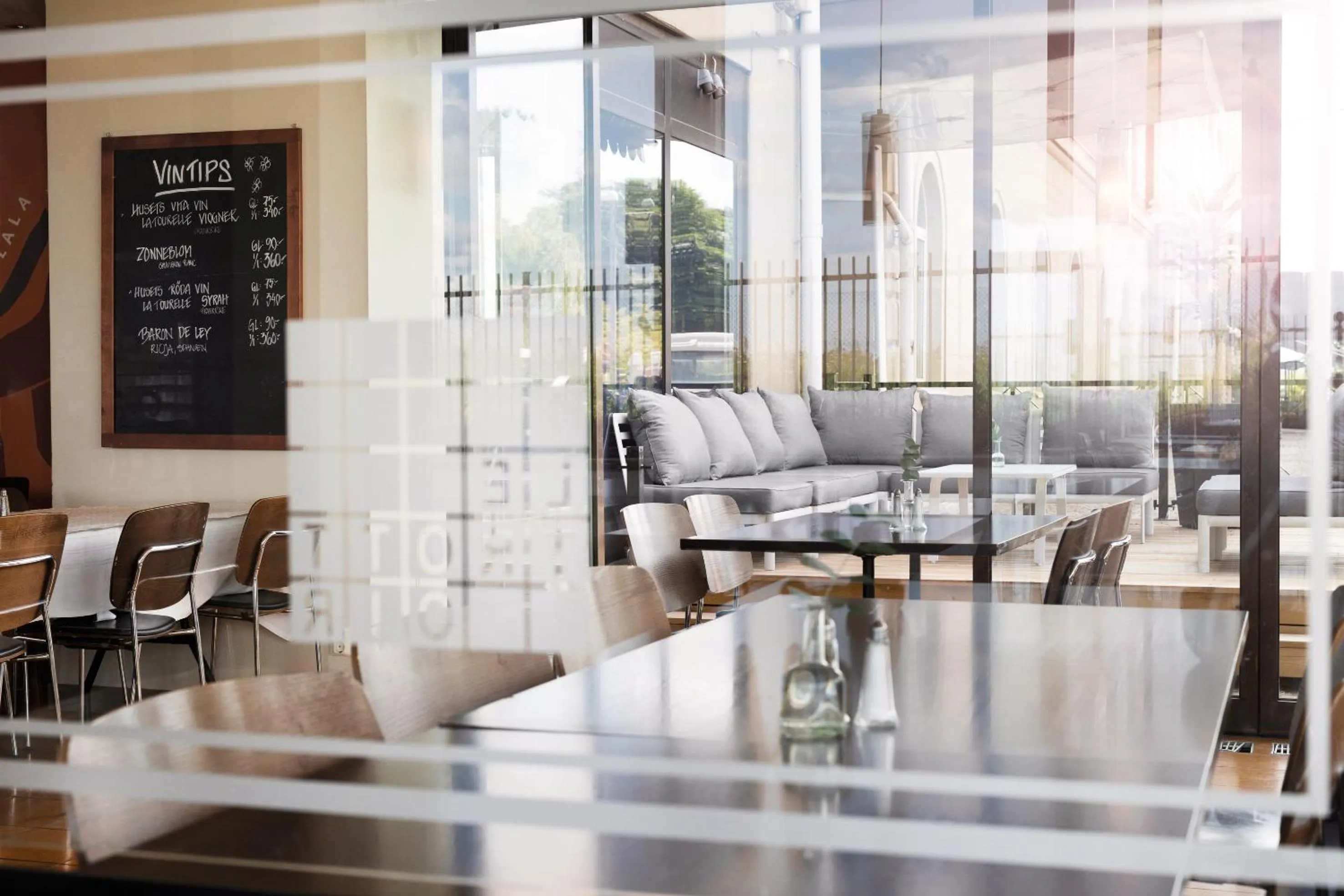 Continental breakfast in Elite Stora Hotellet