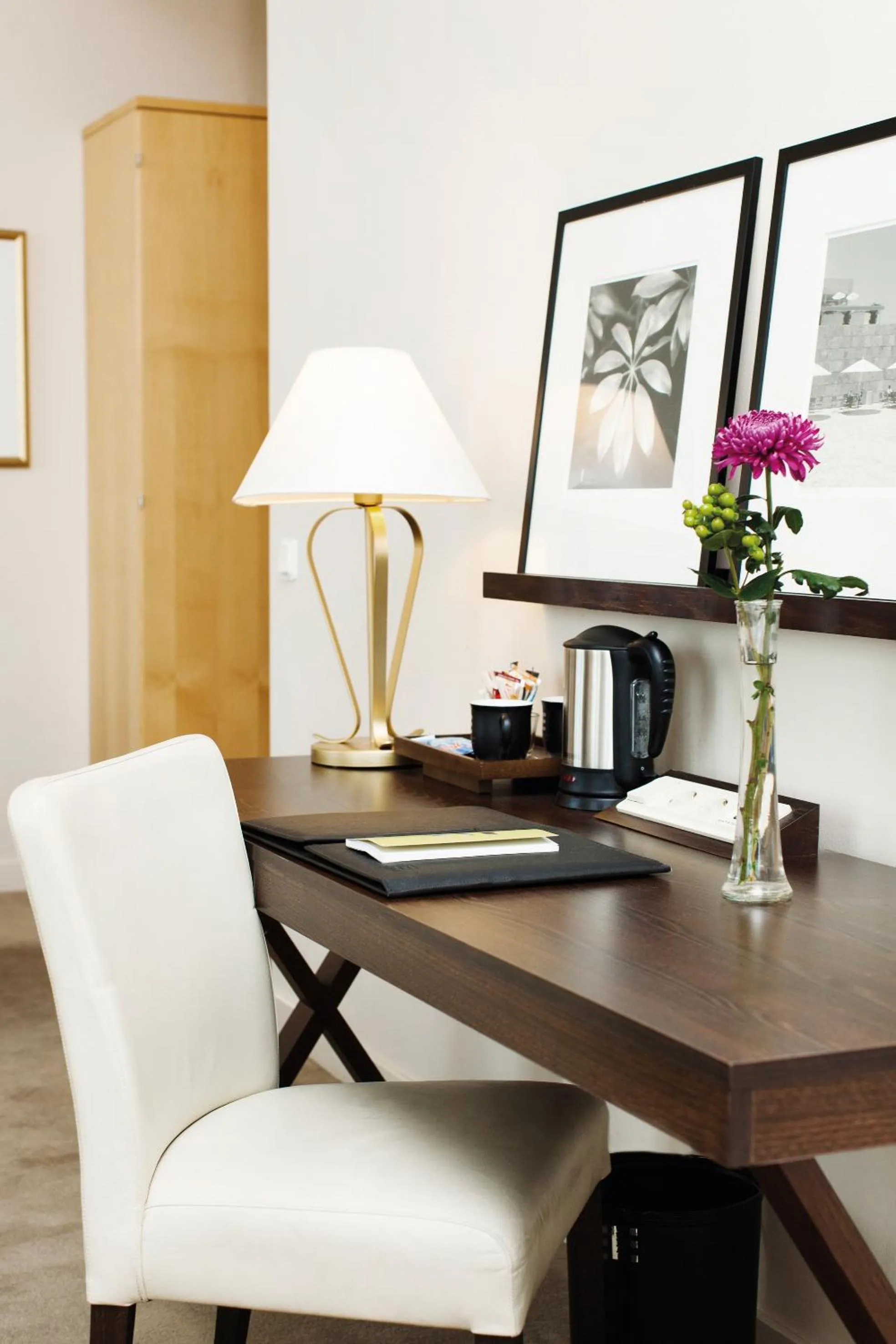 Seating area in Elite Stora Hotellet