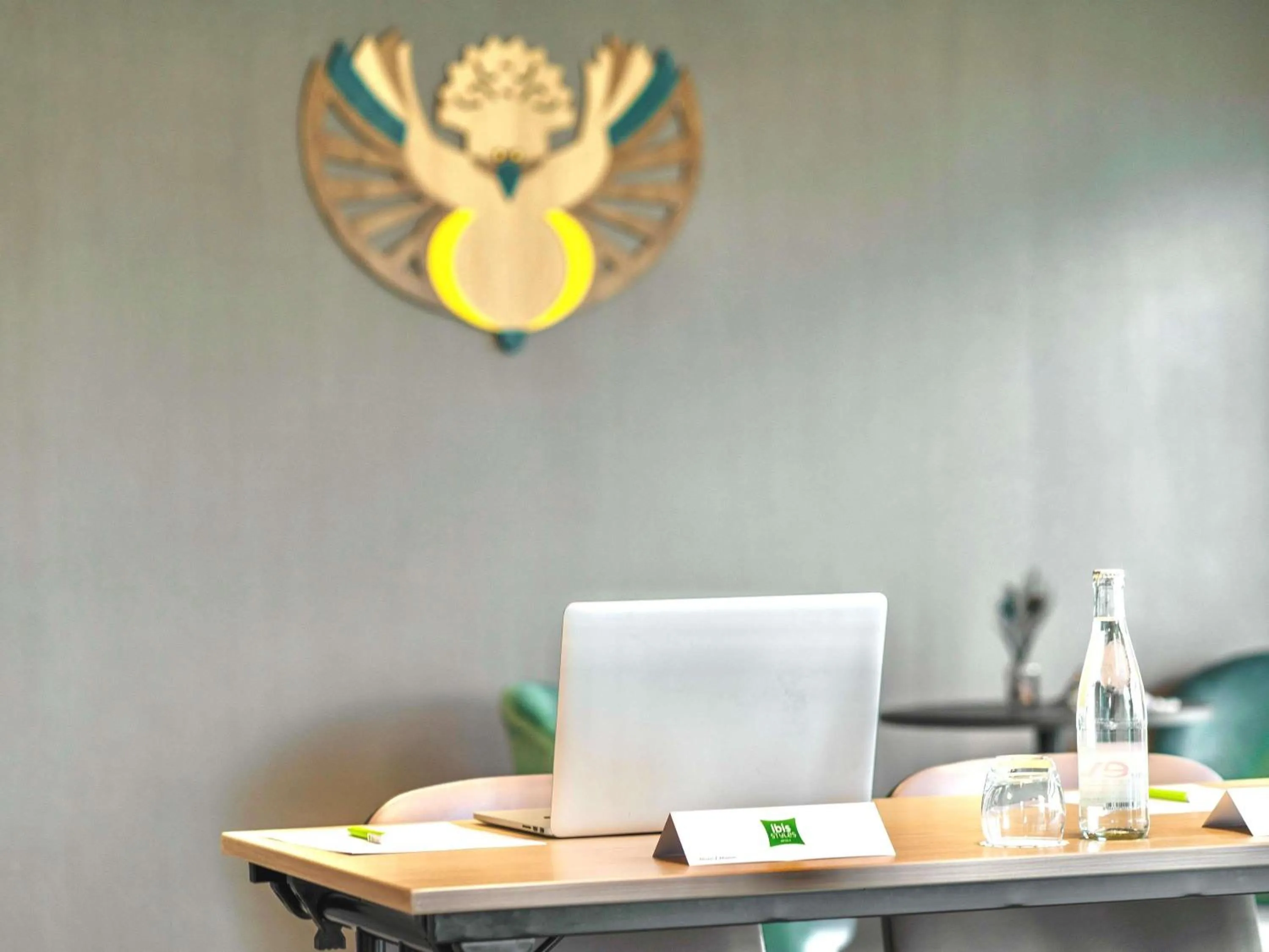 Meeting/conference room in ibis Styles Rennes Cesson