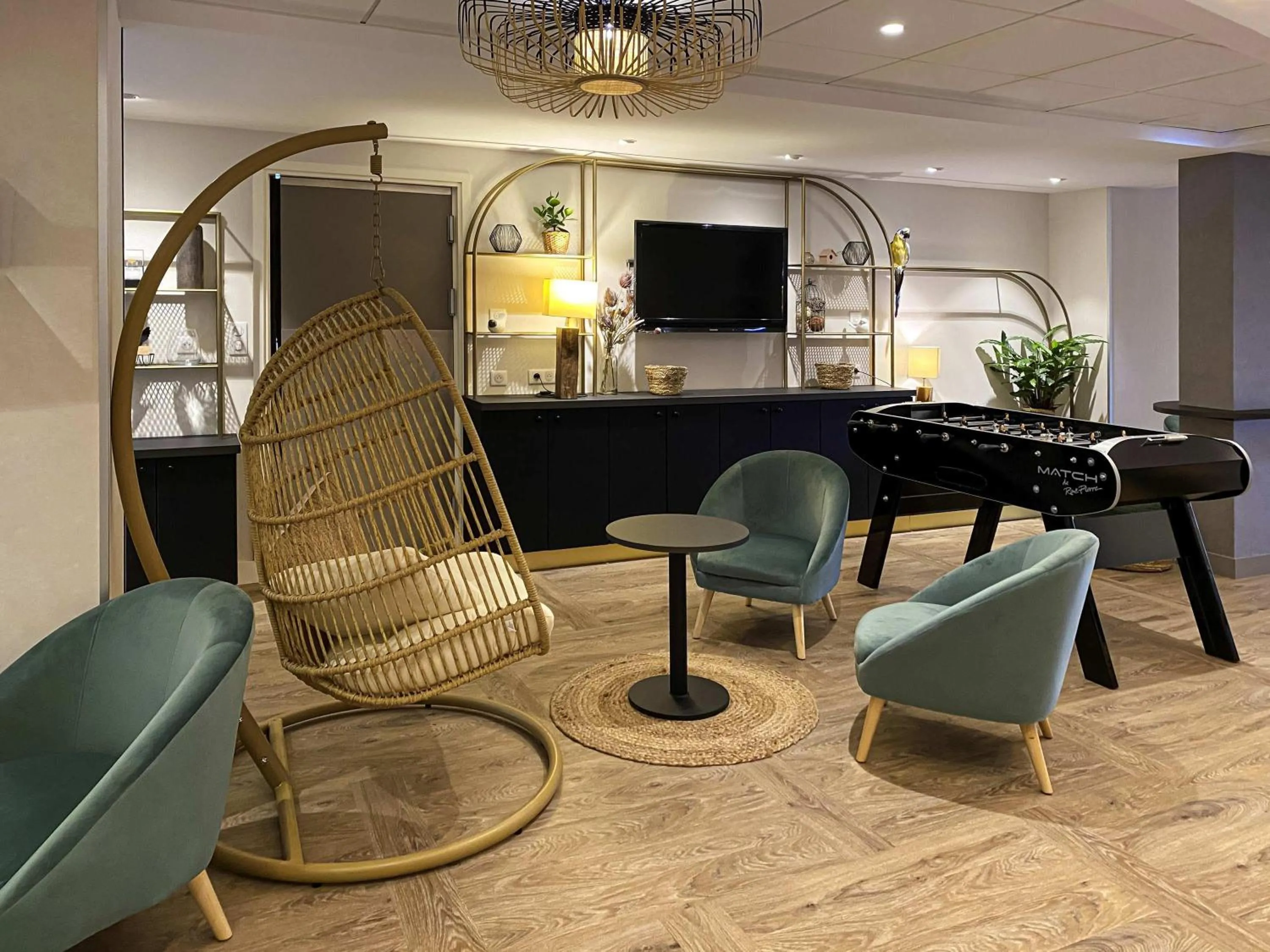 Lounge or bar in ibis Styles Rennes Cesson