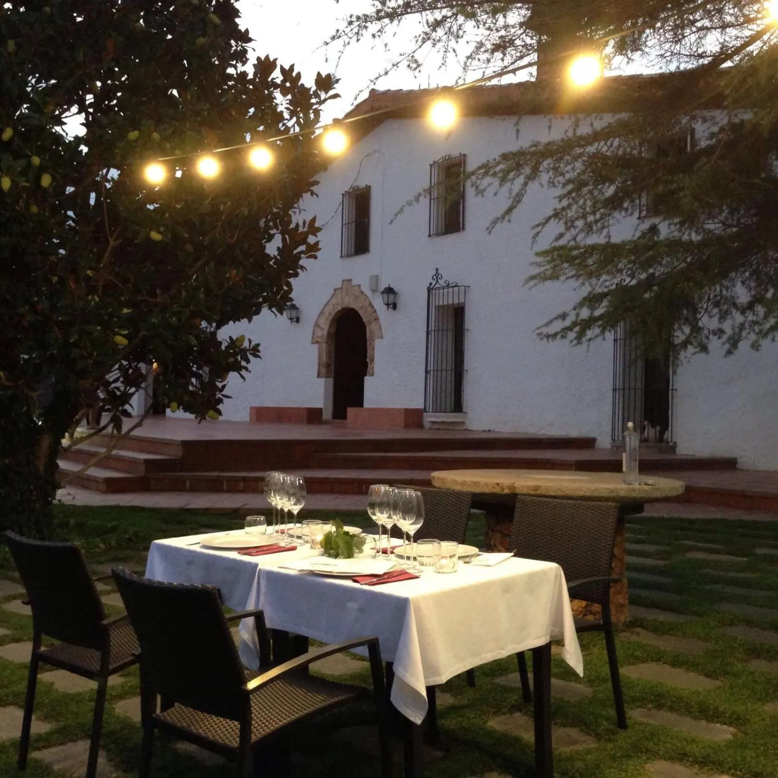 Restaurant/places to eat in Masia Can Canyes & Spa