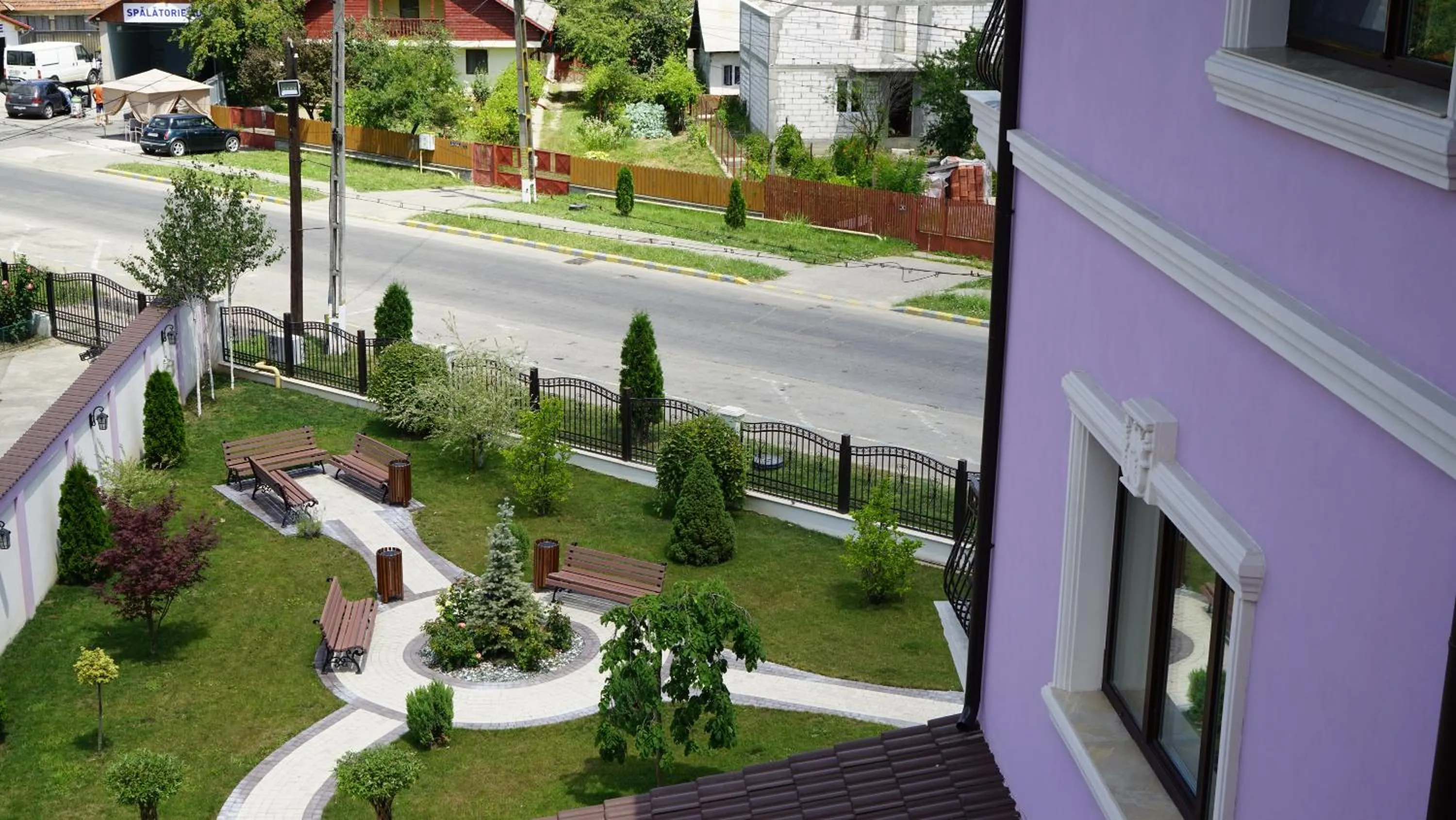 Property building in Marigab