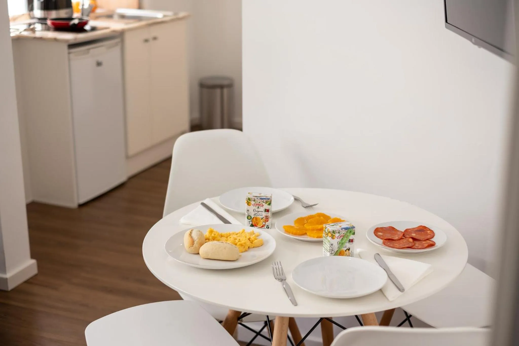 Kitchen or kitchenette in Hotel Cidade de Olhão
