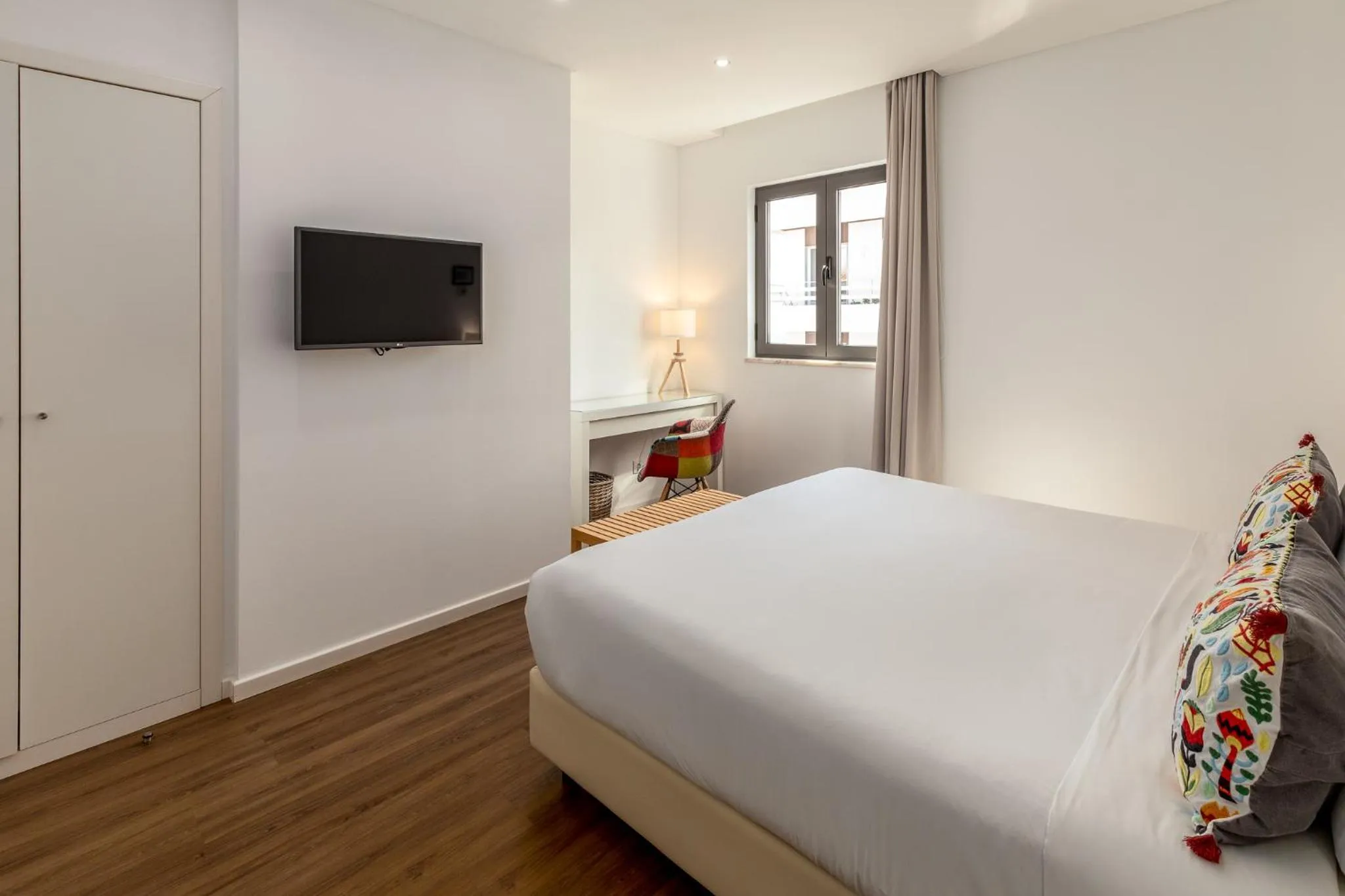 Decorative detail, Bed in Hotel Cidade de Olhão