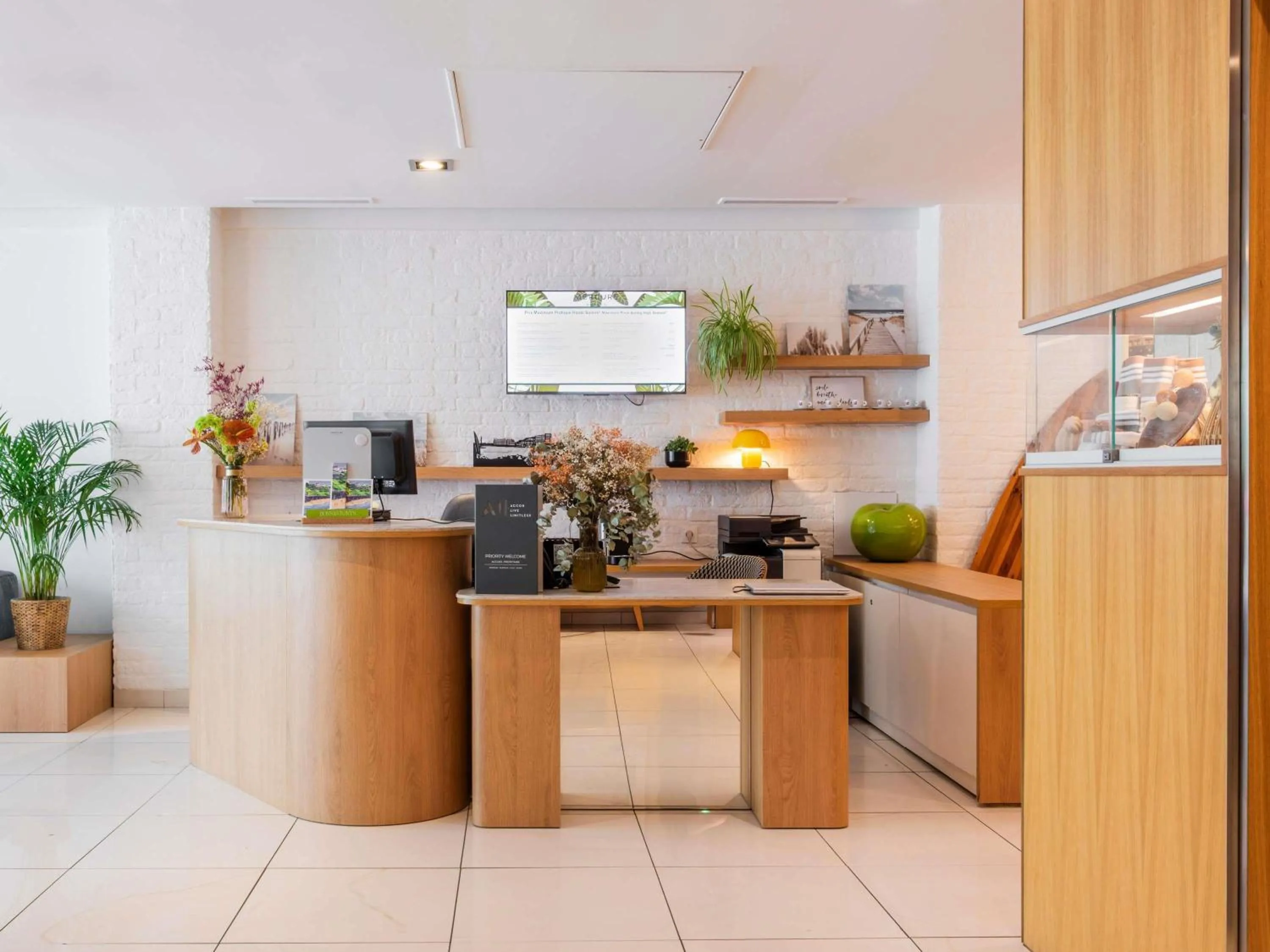 Property building in Mercure Président Biarritz Plage