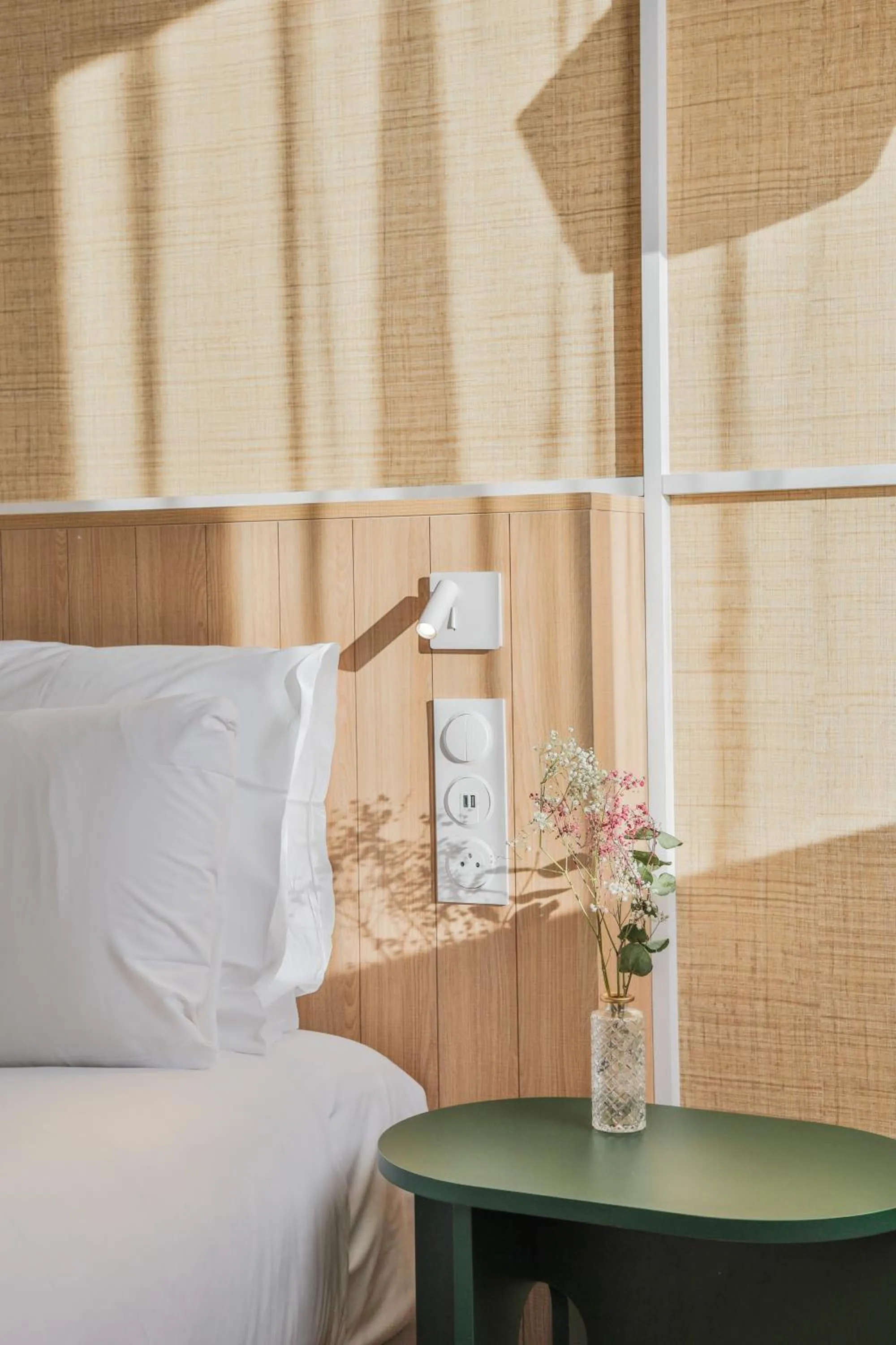 Bed in Mercure Président Biarritz Plage