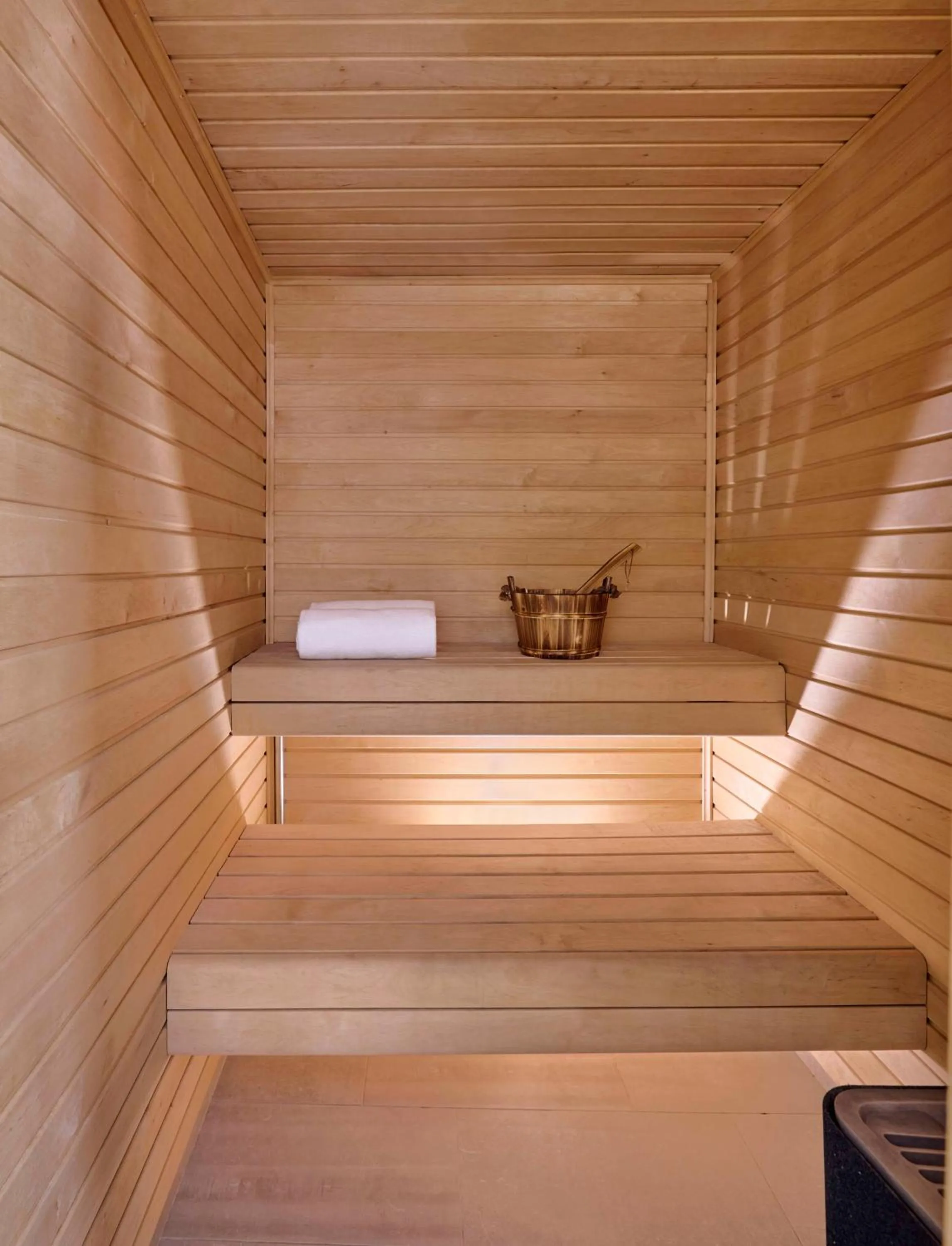 Bathroom in Hôtel Reisen in The Unbound Collection by Hyatt