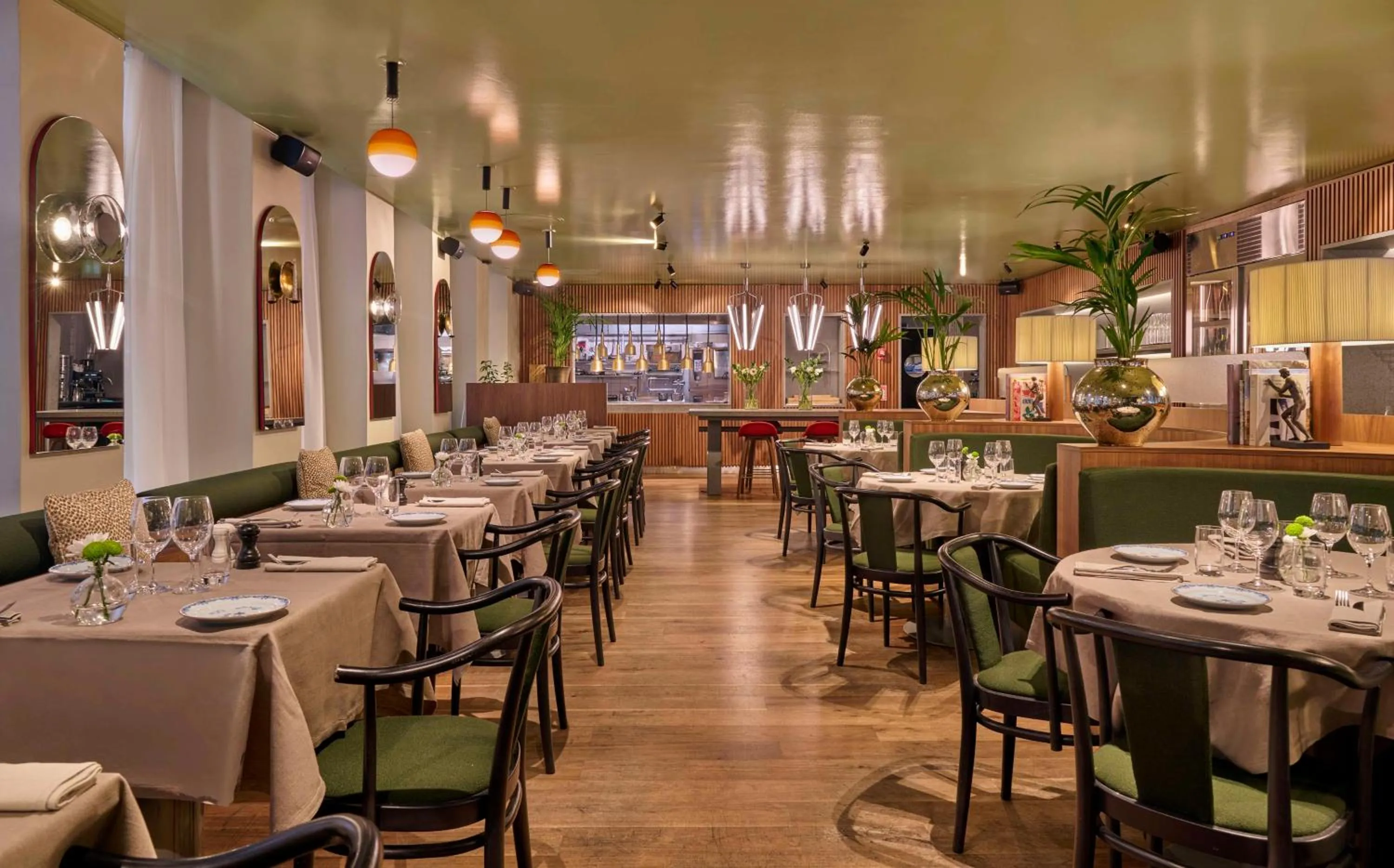 Restaurant/places to eat in Hôtel Reisen in The Unbound Collection by Hyatt