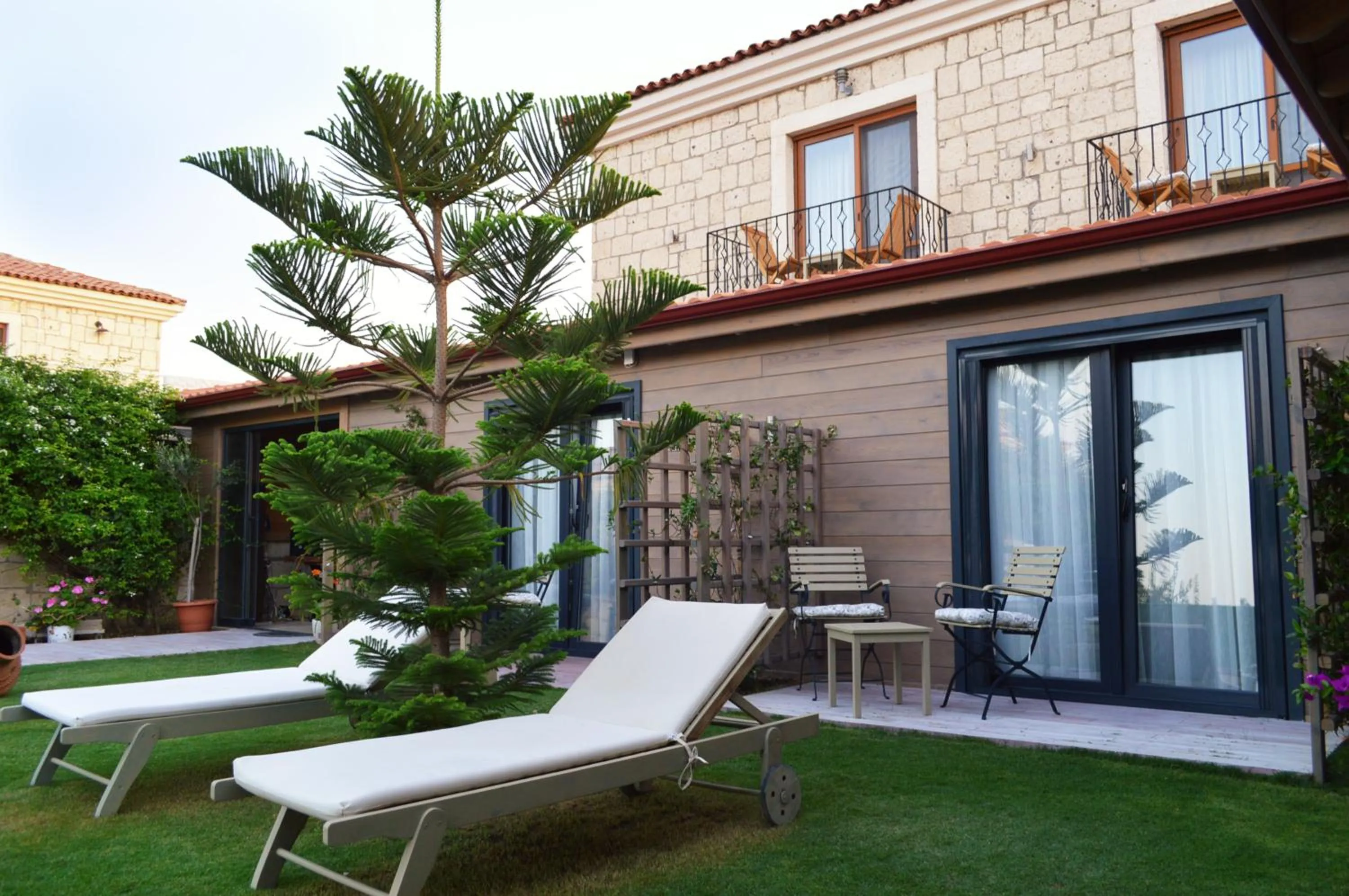 Garden in Fehmi Bey Alacati