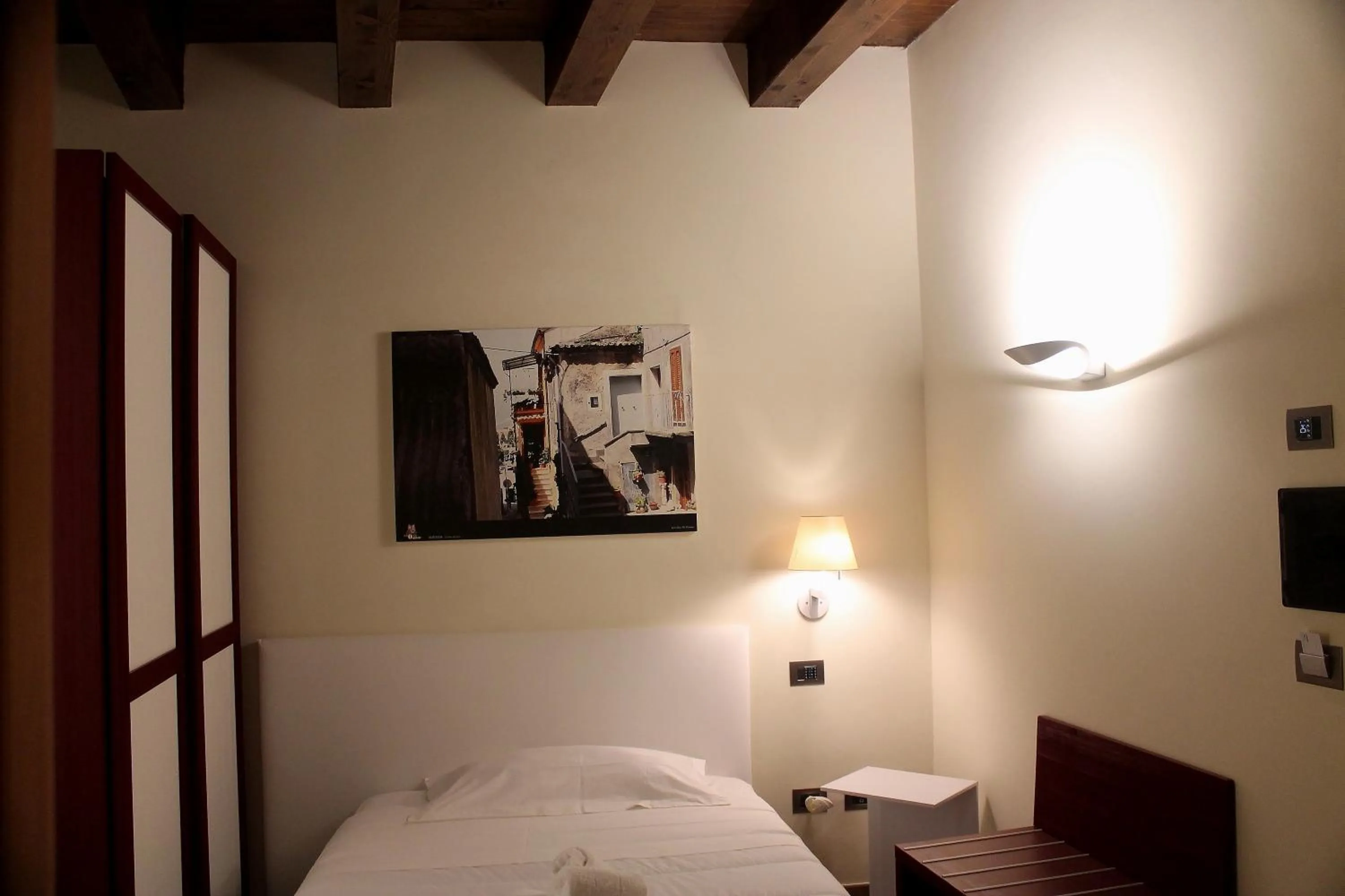 Photo of the whole room, Bed in Il Borgo Ospitale - Albergo Diffuso