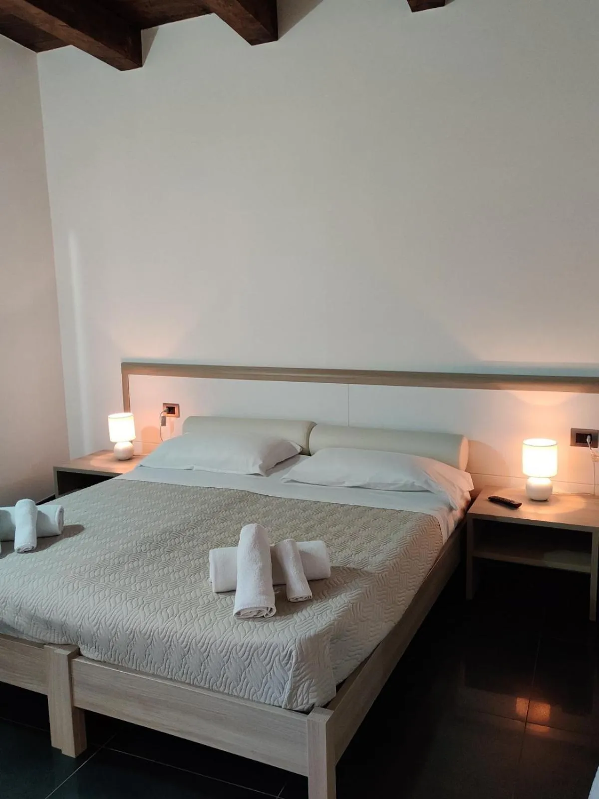 Bedroom, Bed in Il Borgo Ospitale - Albergo Diffuso