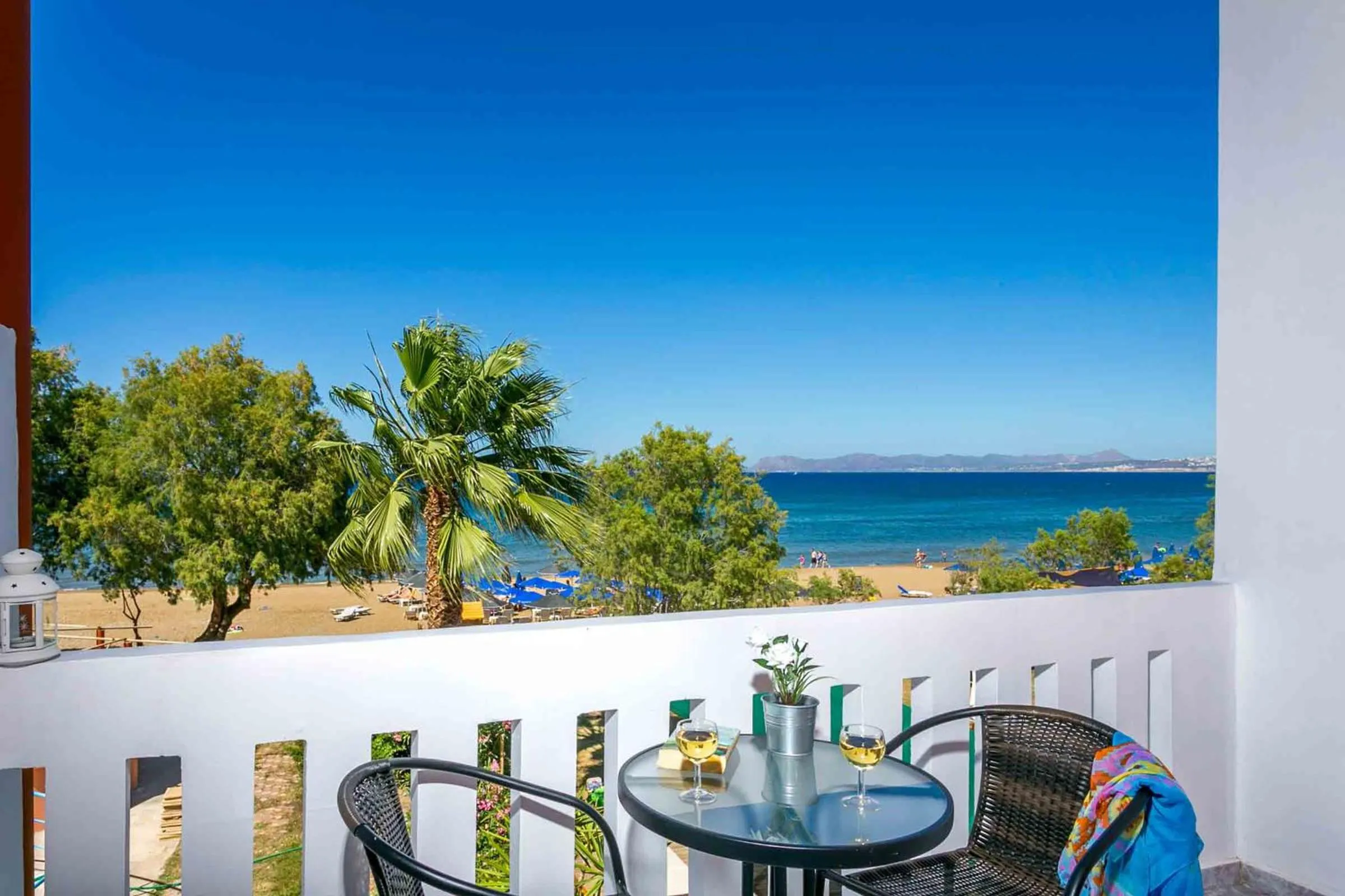 Balcony/Terrace in Eden Beach Hotel
