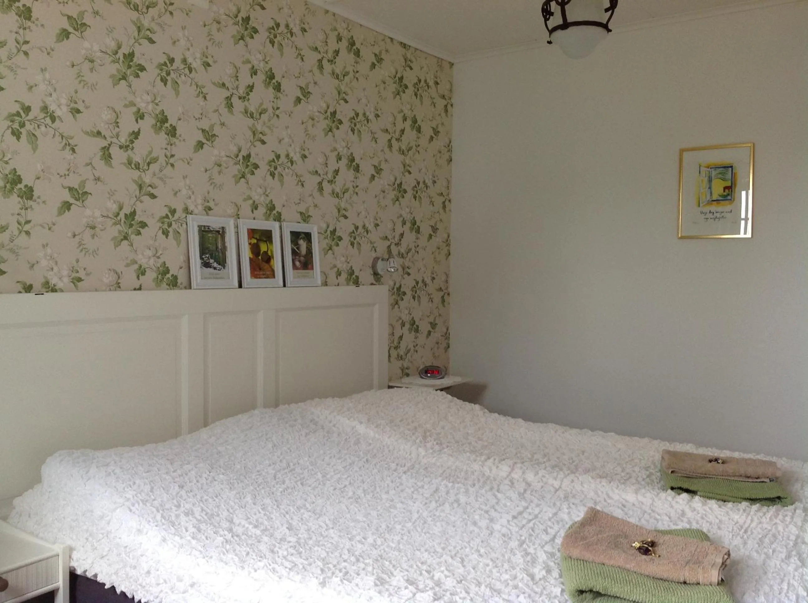 Bedroom, Bed in Stakaberg Konferens & Gårdshotell