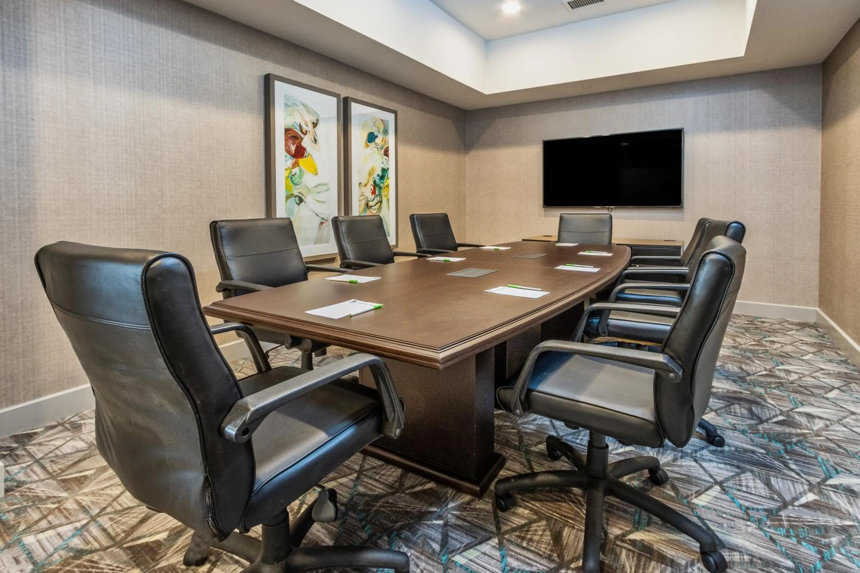 Meeting/conference room in Holiday Inn Hotel & Suites Memphis-Wolfchase Galleria by IHG
