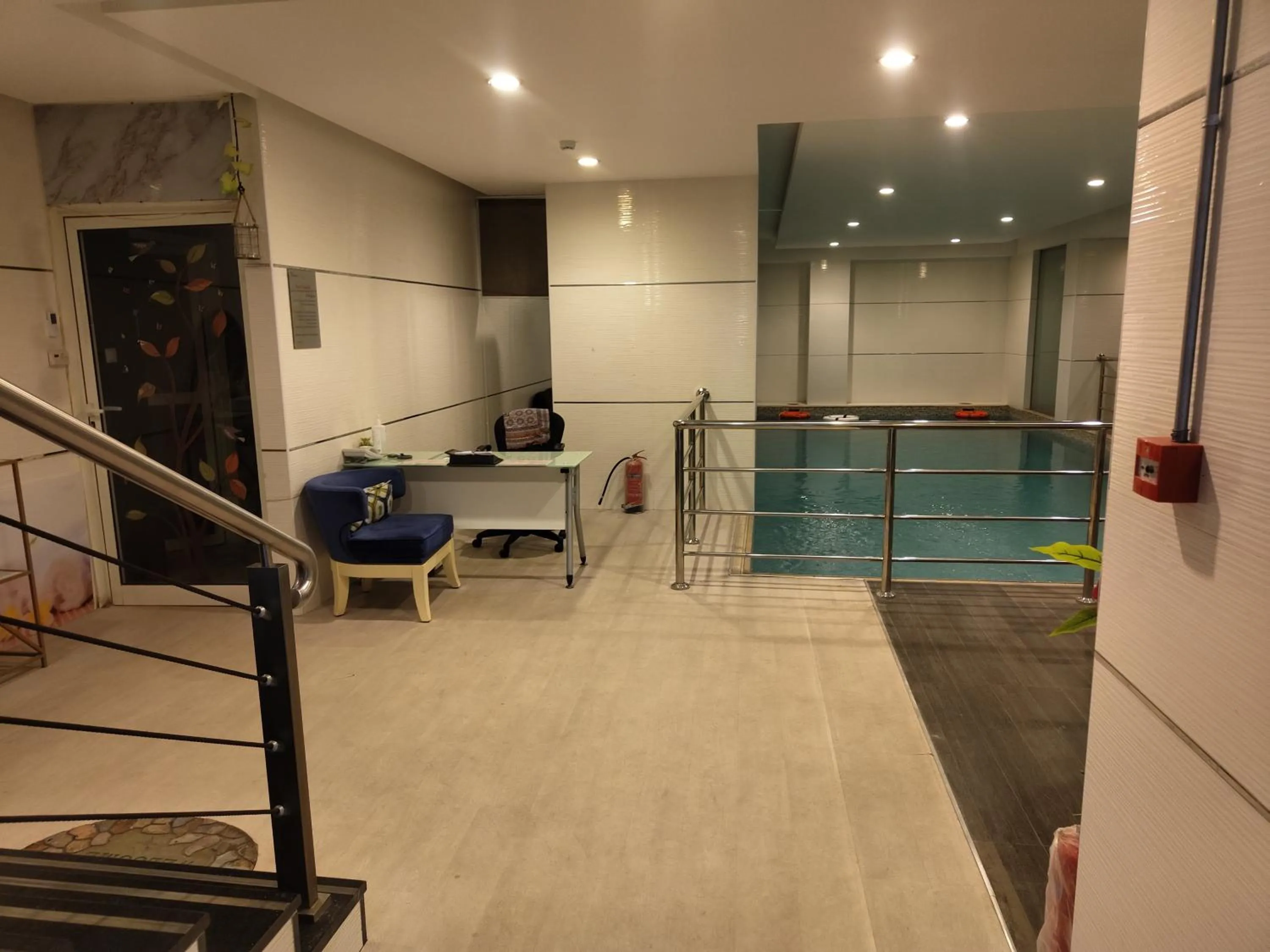 Swimming pool in Manazel Al Diafah Serviced Apartments Olaya