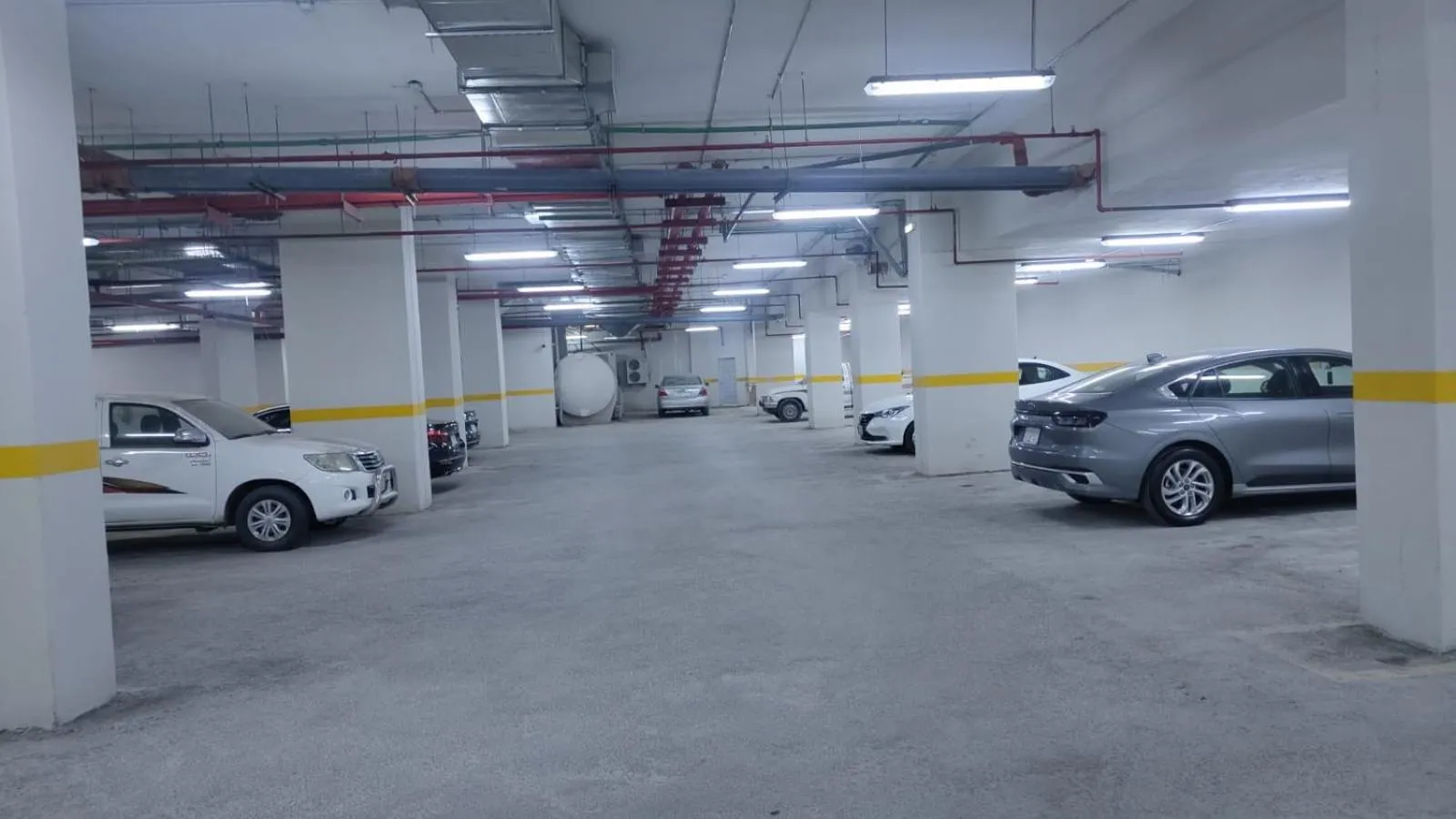 Parking in Manazel Al Diafah Serviced Apartments Olaya