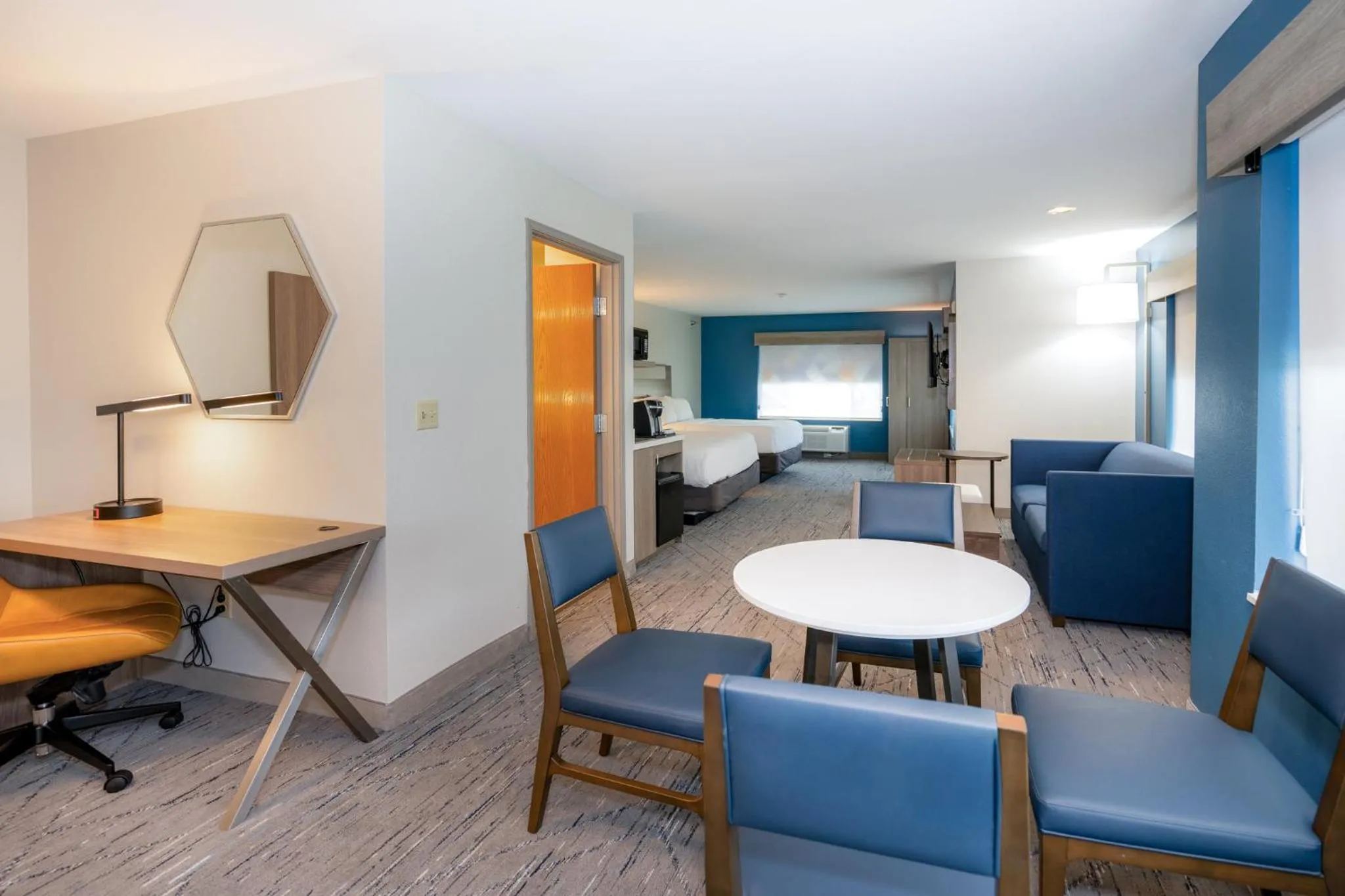 Photo of the whole room in Holiday Inn Express Hotel & Suites Chanhassen by IHG