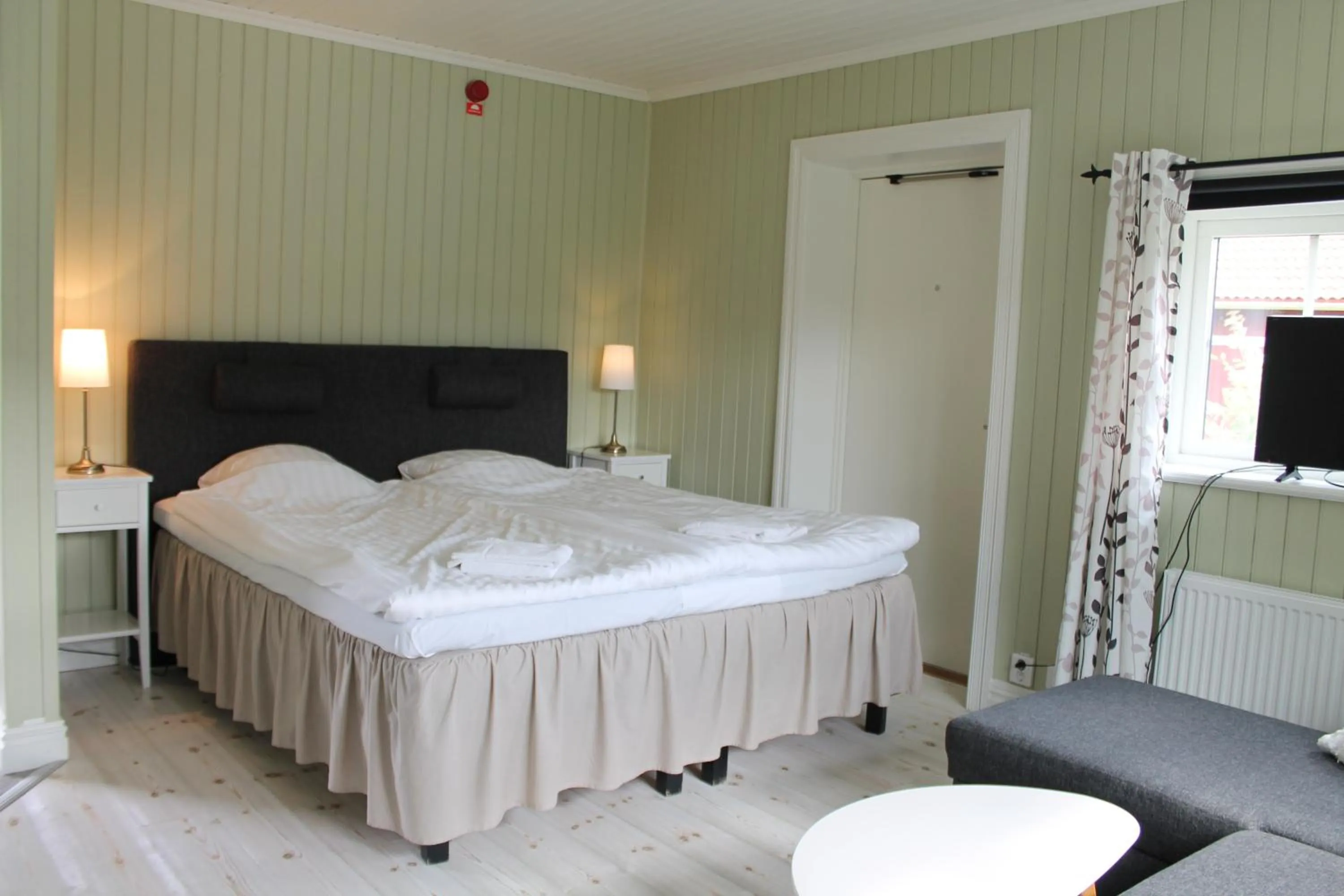 Bed in Wanbo Herrgård