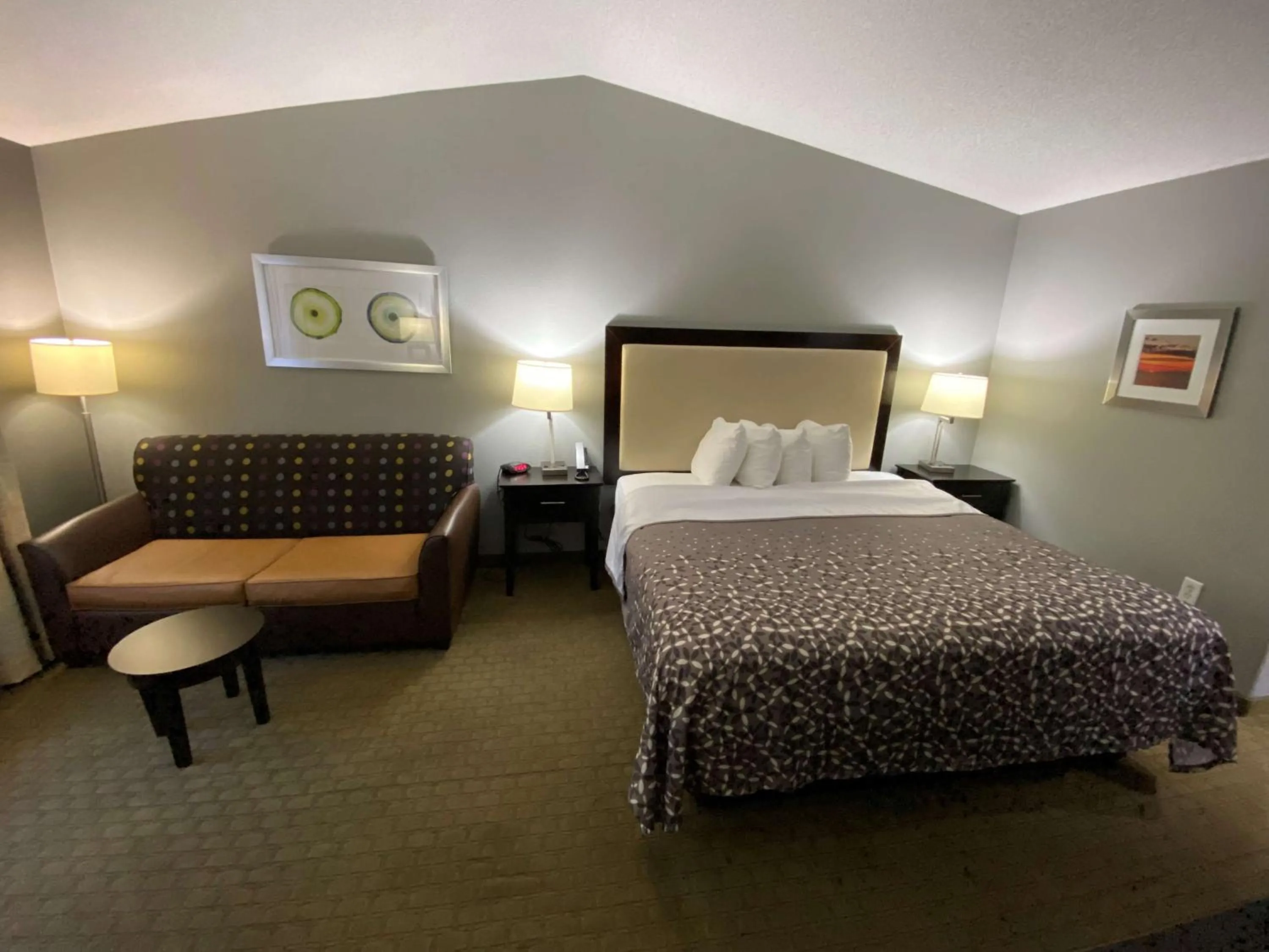 Bedroom, Bed in Best Western Pawleys Island